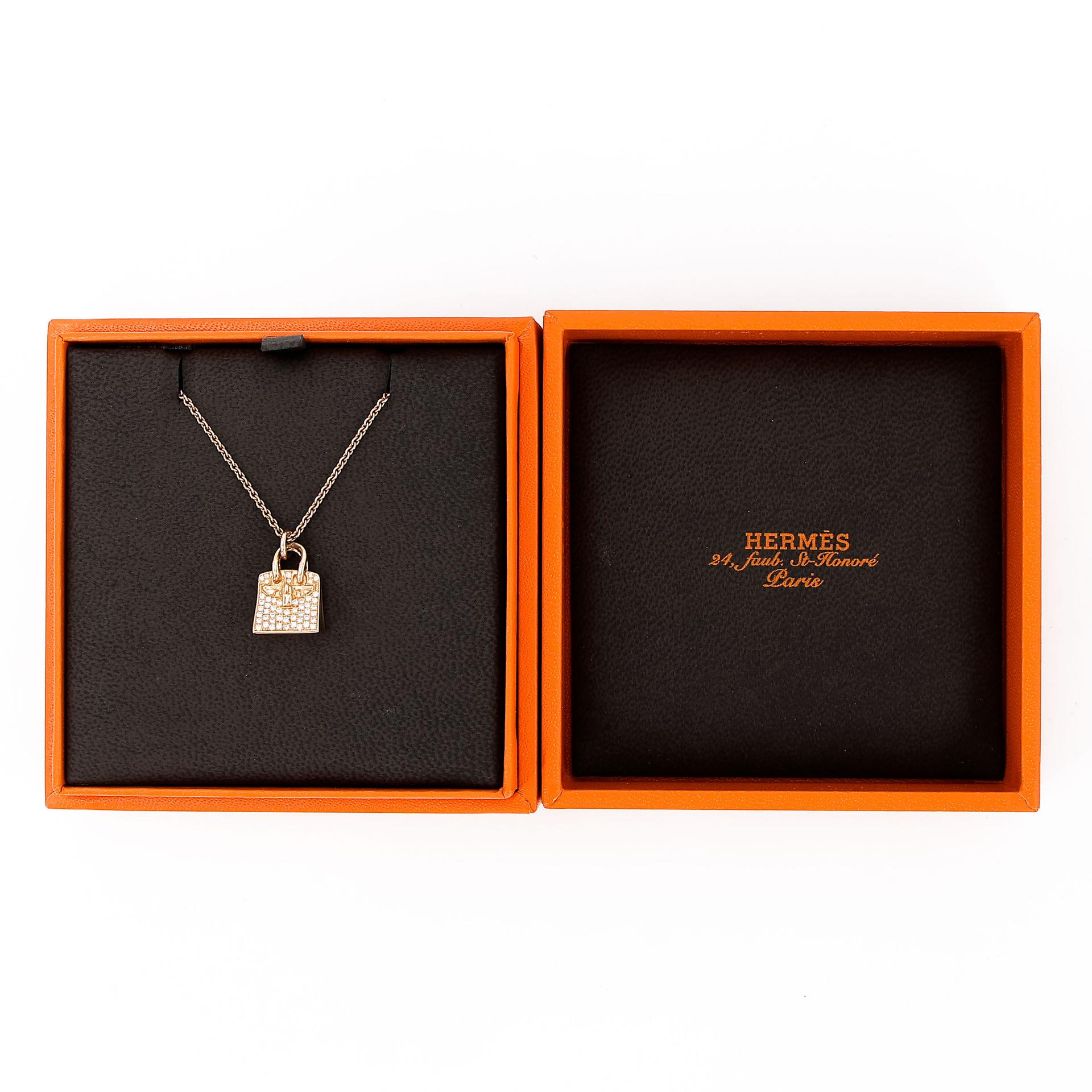 Very Good ( Rank A) HERMÈS Amulettes Kelly Pendant Rose Gold 18K Rose Gold Diamond - 3