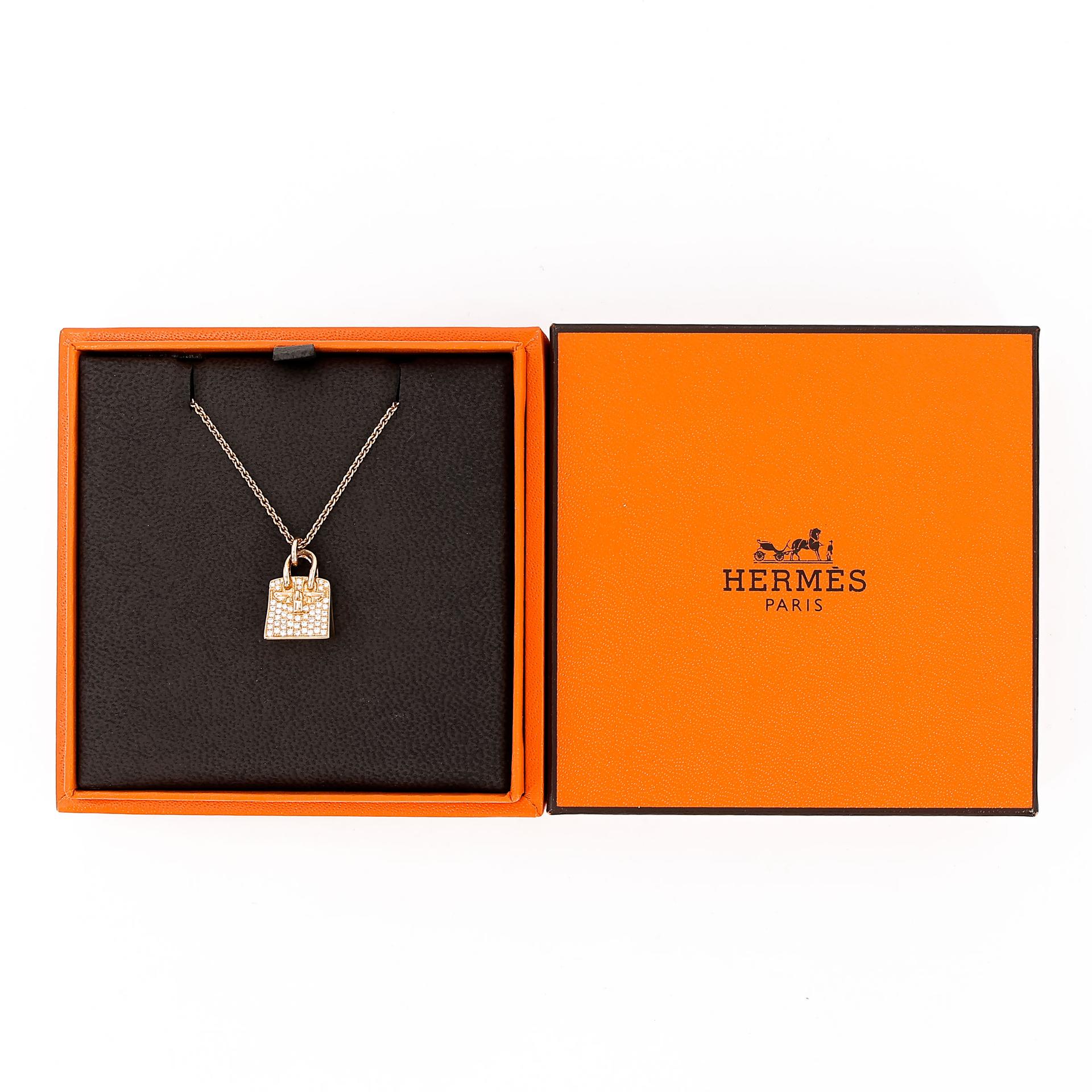 Very Good ( Rank A) HERMÈS Amulettes Kelly Pendant Rose Gold 18K Rose Gold Diamond - 4