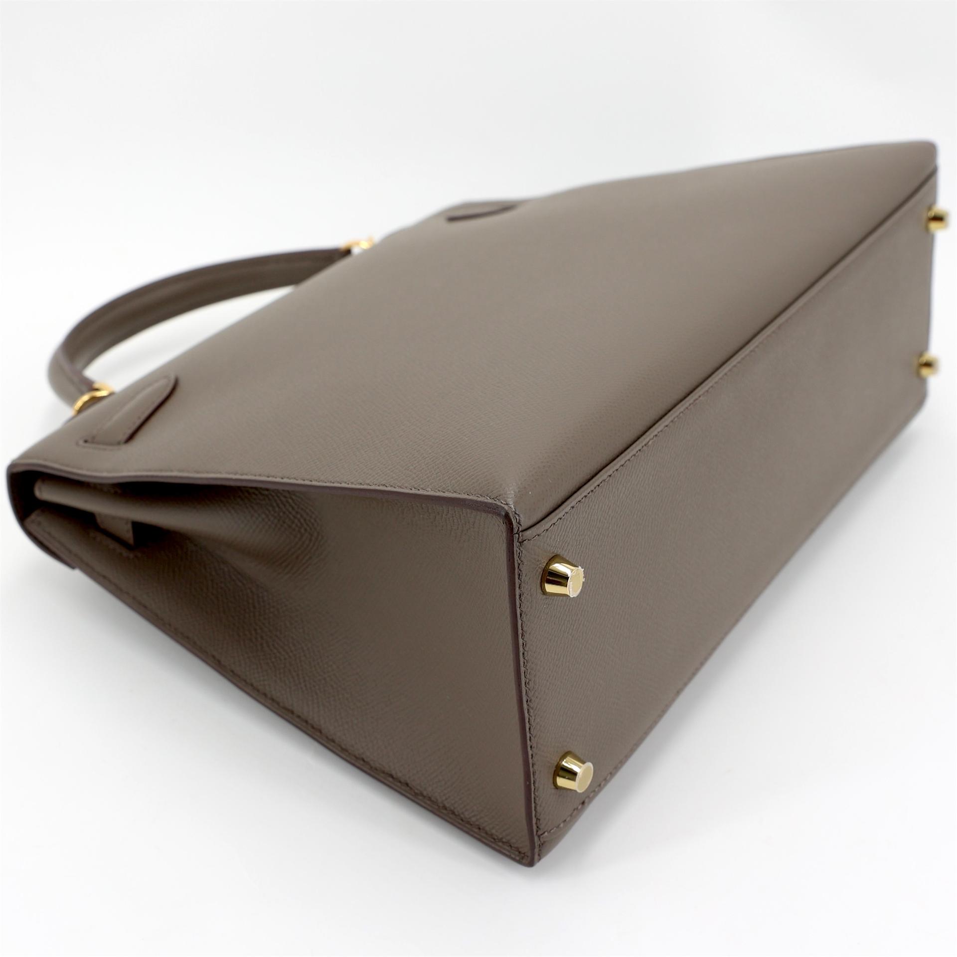 Excellent ( Rank SA ) HERMÈS Kelly 32 Sellier Etain (8F) Epsom Gold hardware Z (2021) - 7