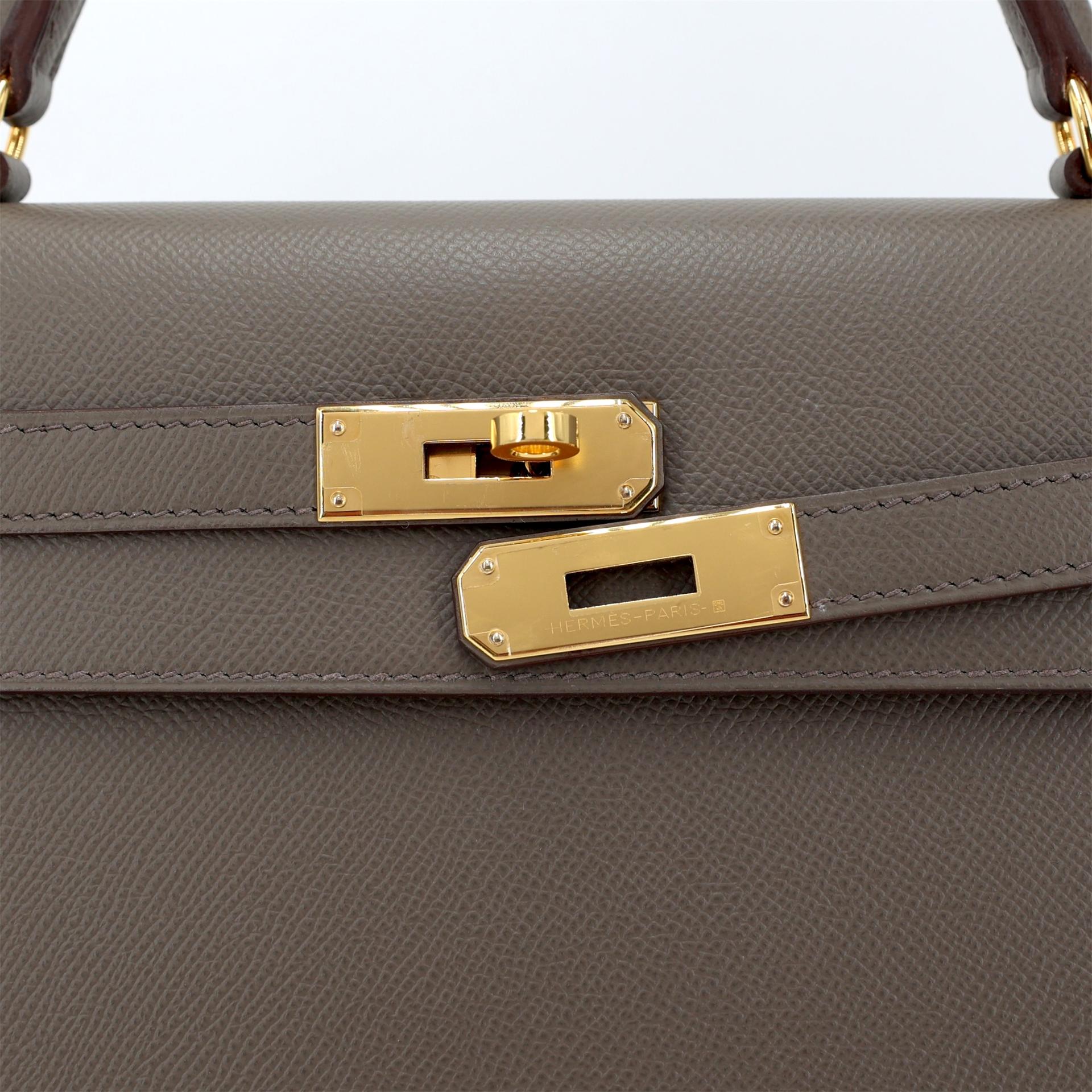 Excellent ( Rank SA ) HERMÈS Kelly 32 Sellier Etain (8F) Epsom Gold hardware Z (2021) - 9