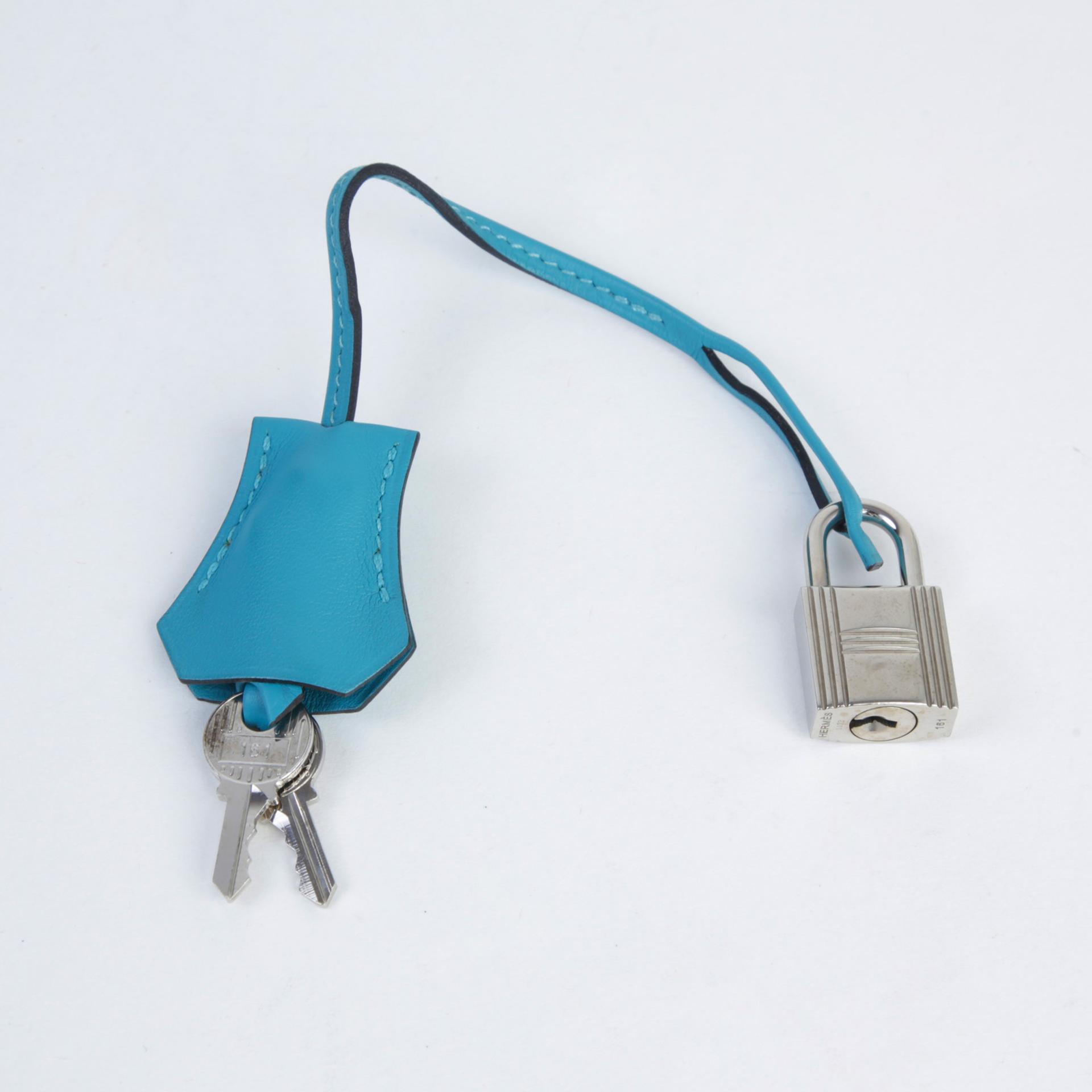 Very Good ( Rank A)  HERMÈS  Toolbox 26 Bleu du Nord (P3) Swift Palladium hardware Square R (2014) - 17