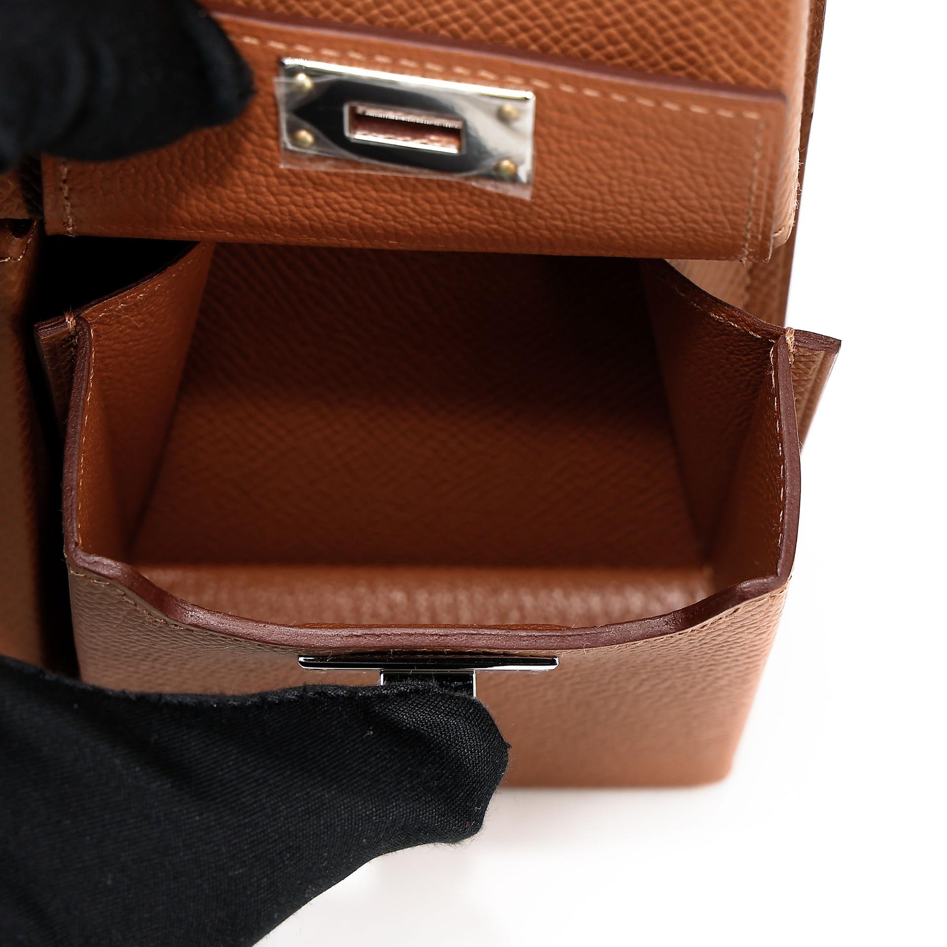 Brand New ( Rank N )  HERMÈS  Kelly Multipocket To Go Pouch Gold (37) Epsom Palladium hardware W (2024) - 14