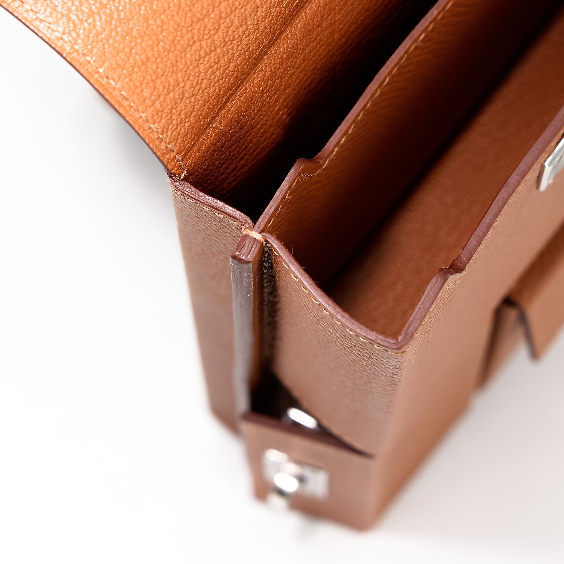 Brand New ( Rank N )  HERMÈS  Kelly Multipocket To Go Pouch Gold (37) Epsom Palladium hardware W (2024) - 27