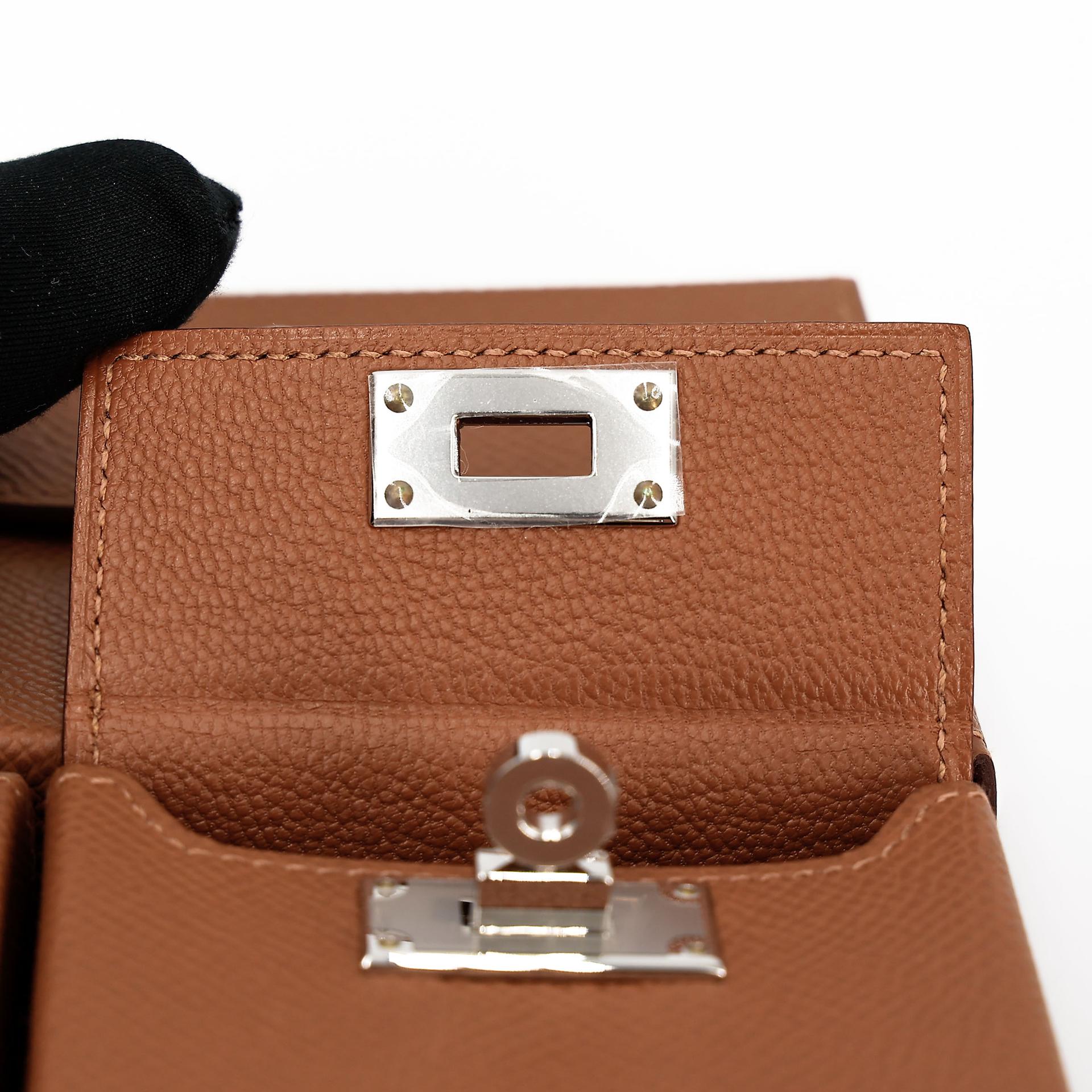 Brand New ( Rank N )  HERMÈS  Kelly Multipocket To Go Pouch Gold (37) Epsom Palladium hardware W (2024) - 12