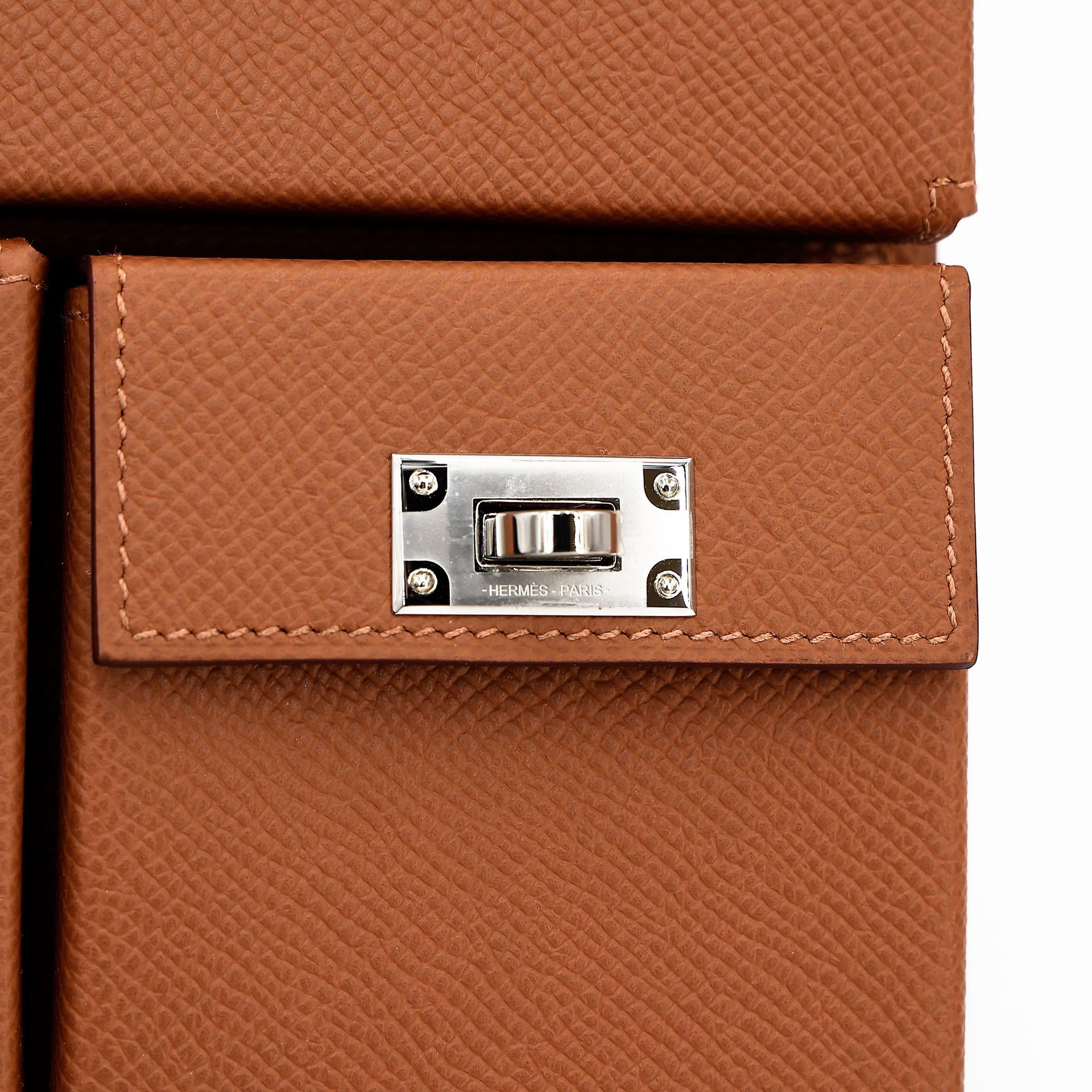 Brand New ( Rank N )  HERMÈS  Kelly Multipocket To Go Pouch Gold (37) Epsom Palladium hardware W (2024) - 11