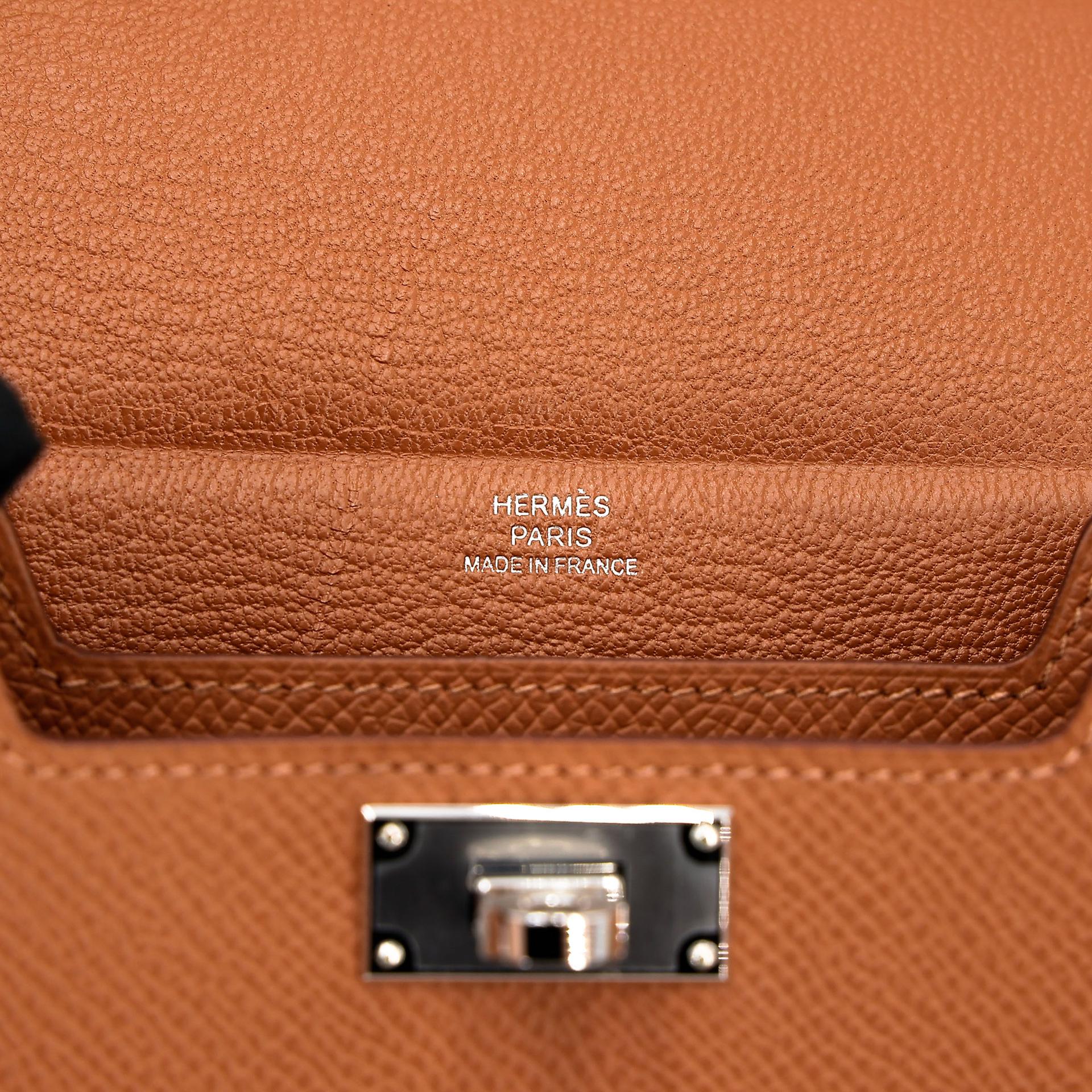 Brand New ( Rank N )  HERMÈS  Kelly Multipocket To Go Pouch Gold (37) Epsom Palladium hardware W (2024) - 23