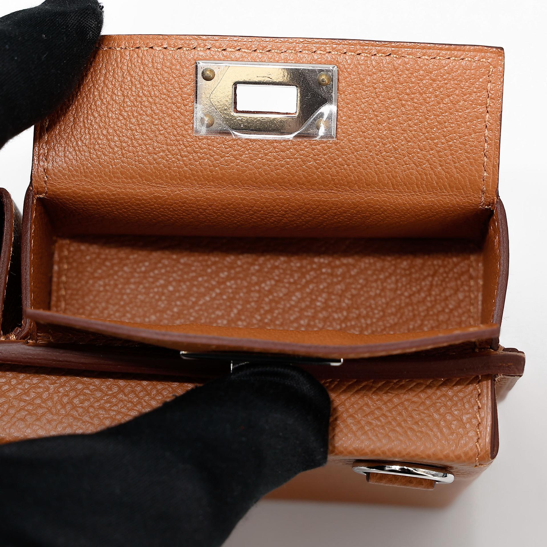 Brand New ( Rank N )  HERMÈS  Kelly Multipocket To Go Pouch Gold (37) Epsom Palladium hardware W (2024) - 19