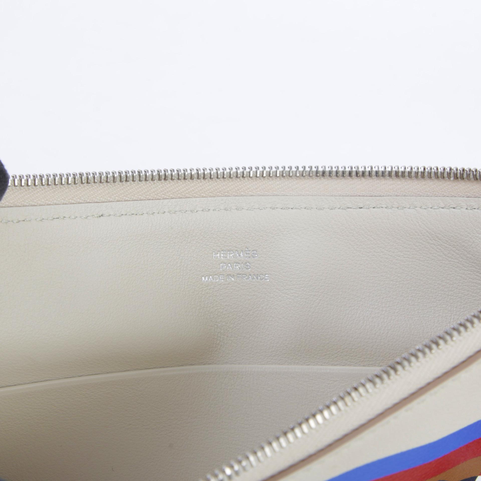 Excellent ( Rank SA ) HERMÈS Carre Pocket Long Beige Navy Palladium hardware Z (2021) - 4