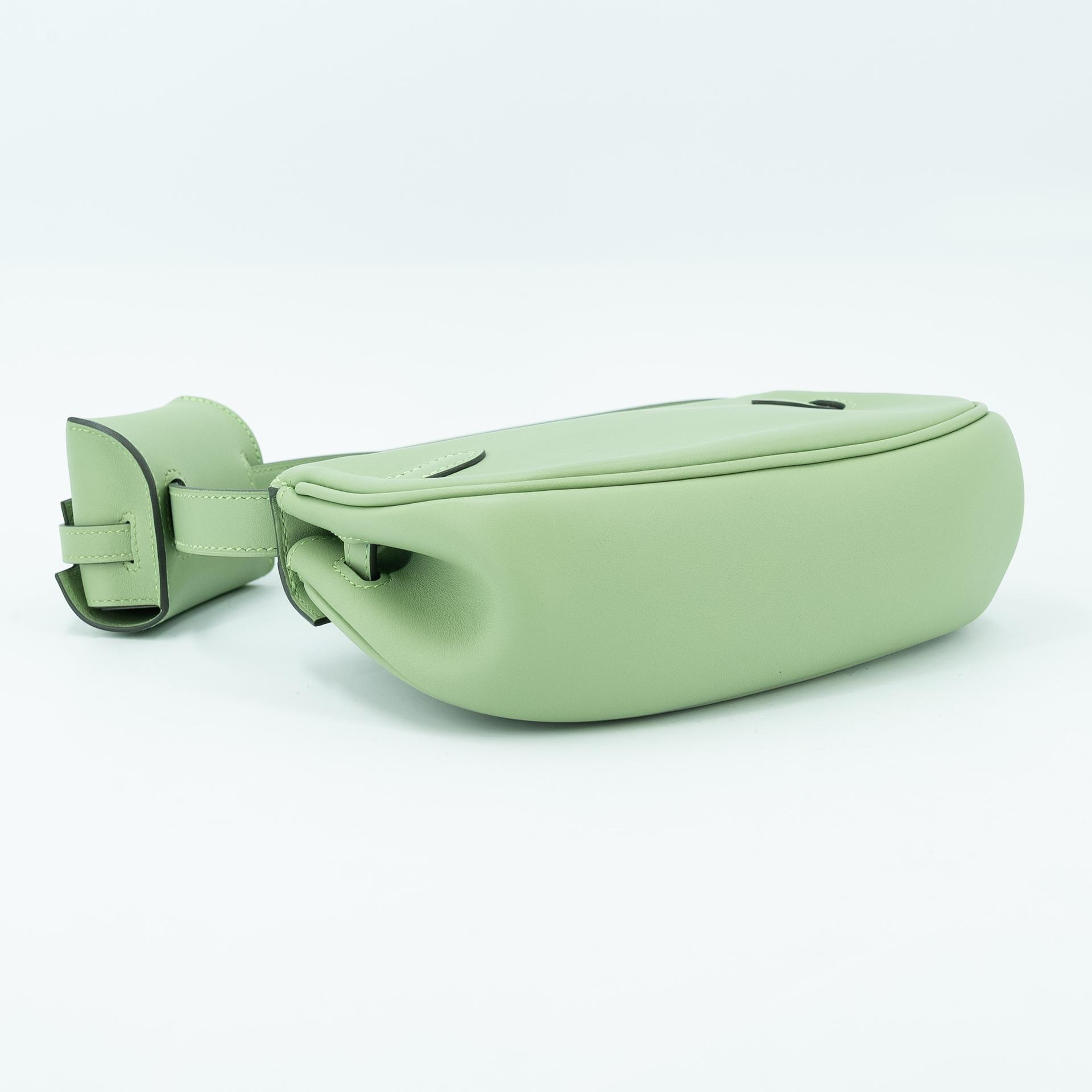 Excellent ( Rank SA ) HERMÈS Kelly Moove Vert Criquet (3I) Swift Palladium hardware W (2024) - 14