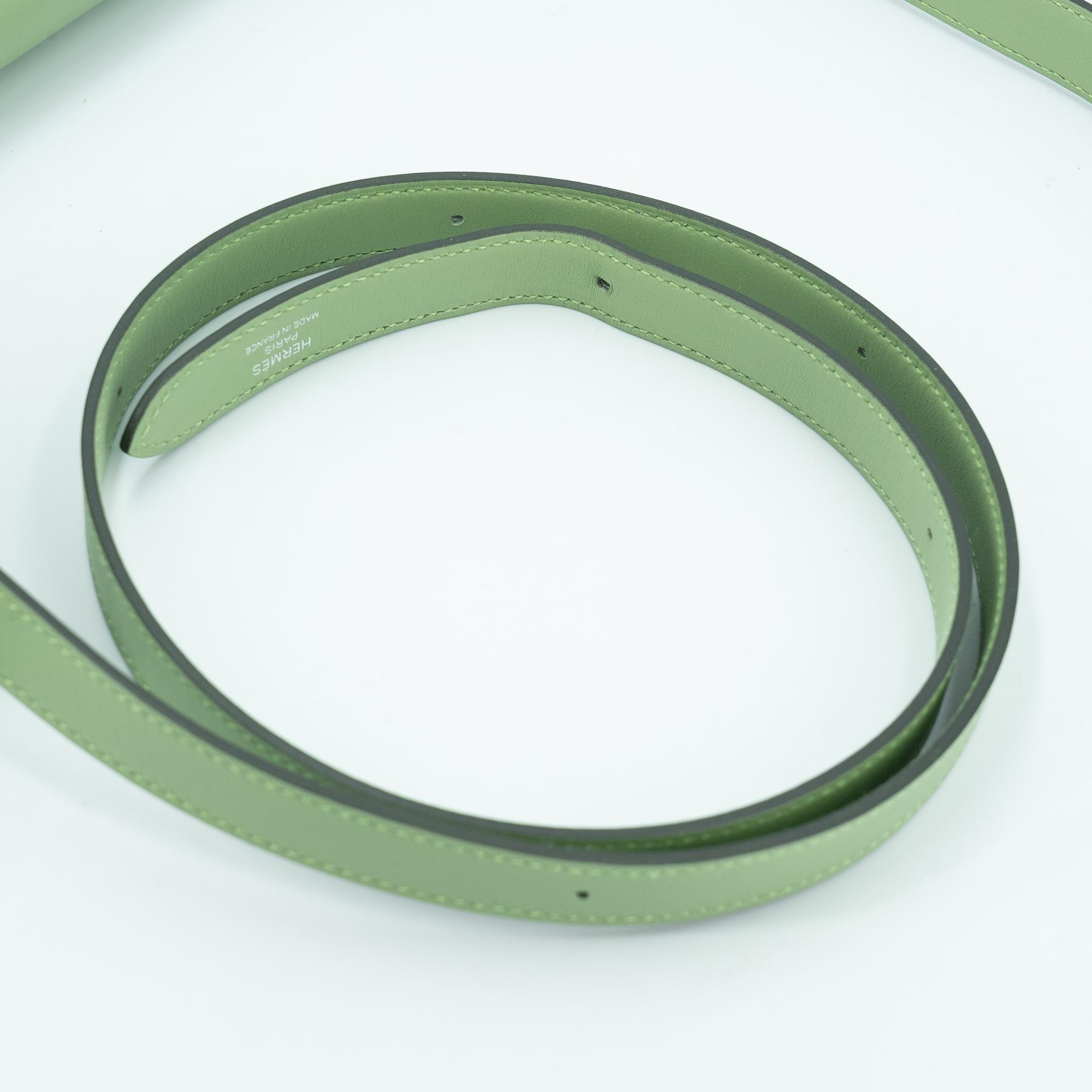 Excellent ( Rank SA ) HERMÈS Kelly Moove Vert Criquet (3I) Swift Palladium hardware W (2024) - 22