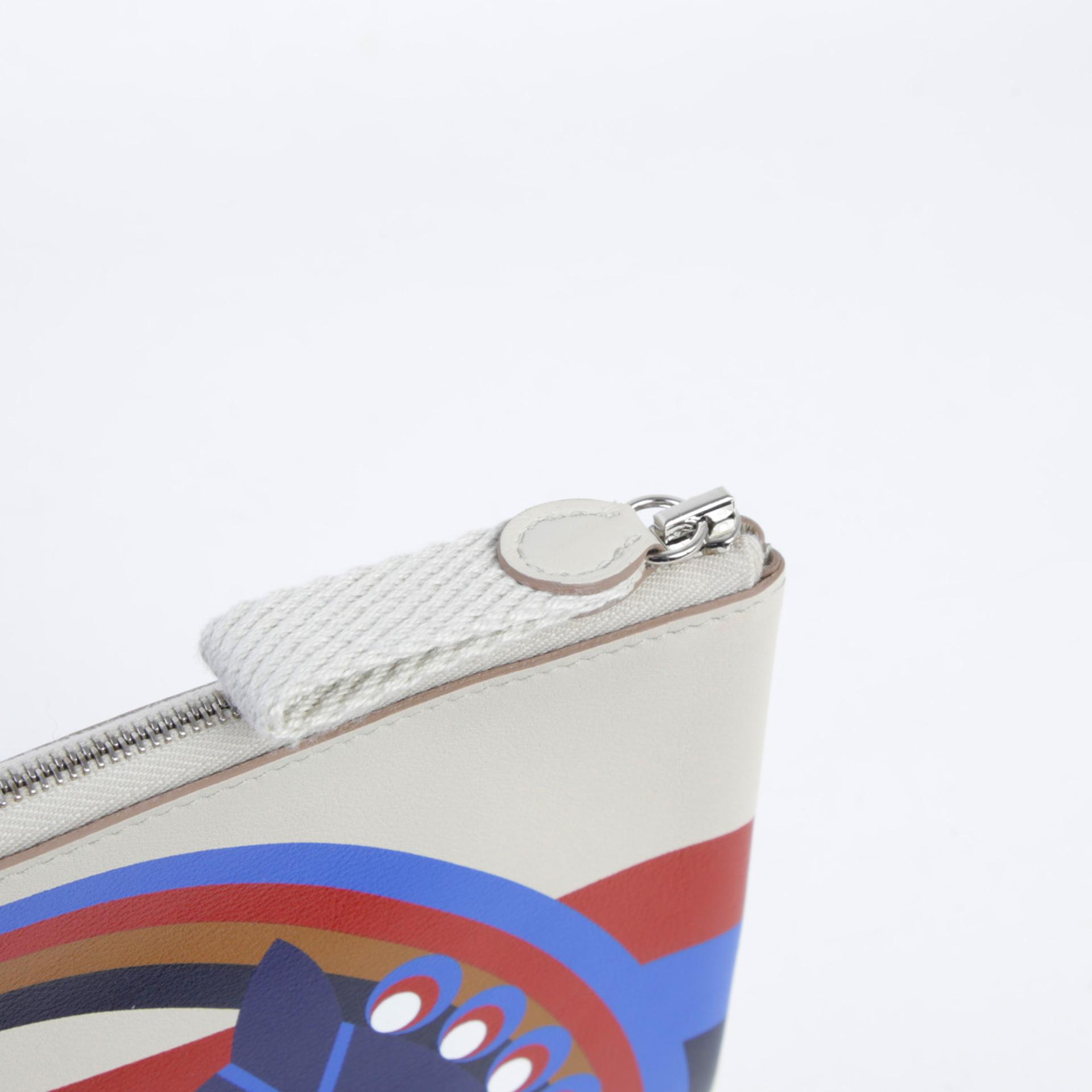 Excellent ( Rank SA ) HERMÈS Carre Pocket Long Beige Navy Palladium hardware Z (2021) - 3