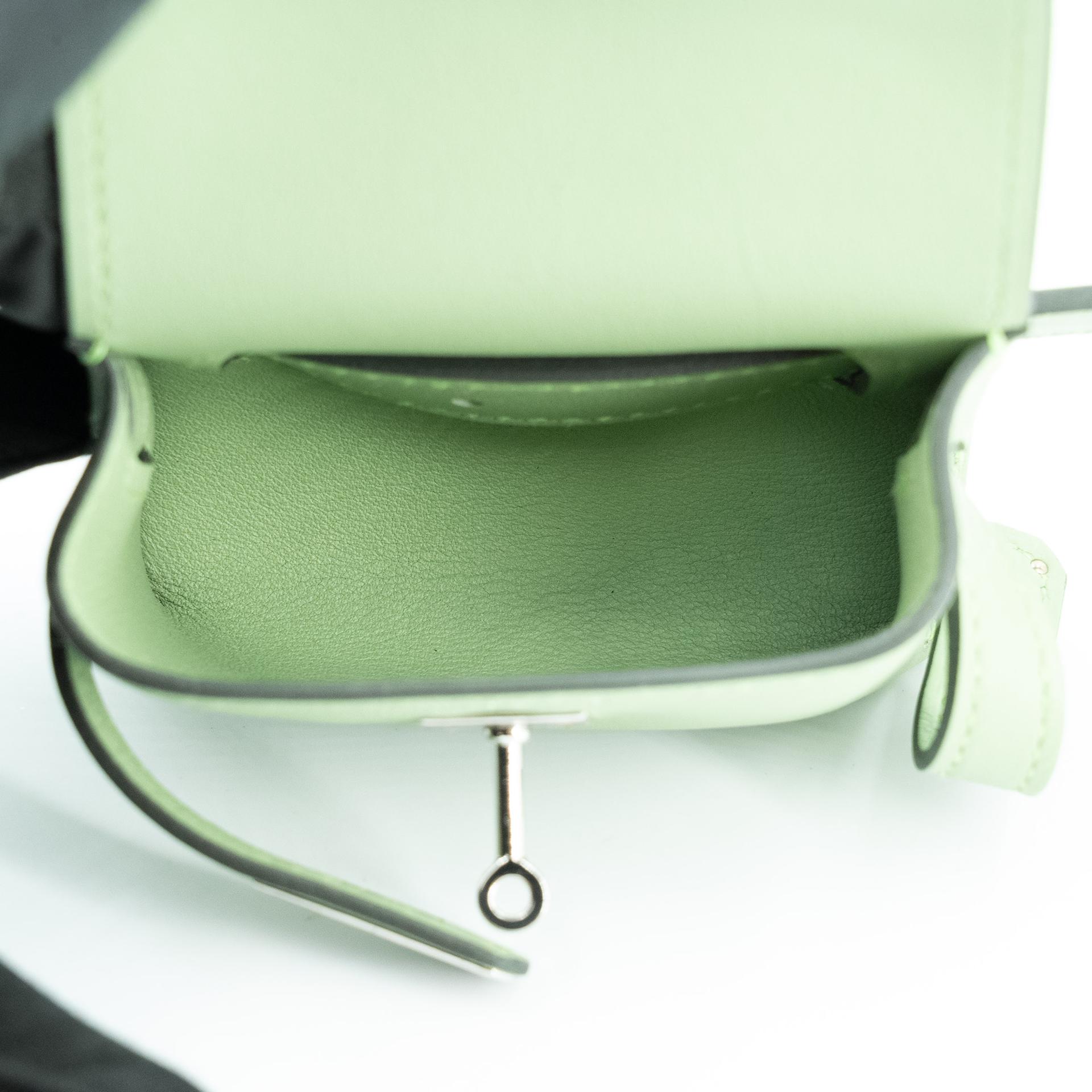 Excellent ( Rank SA ) HERMÈS Kelly Moove Vert Criquet (3I) Swift Palladium hardware W (2024) - 9