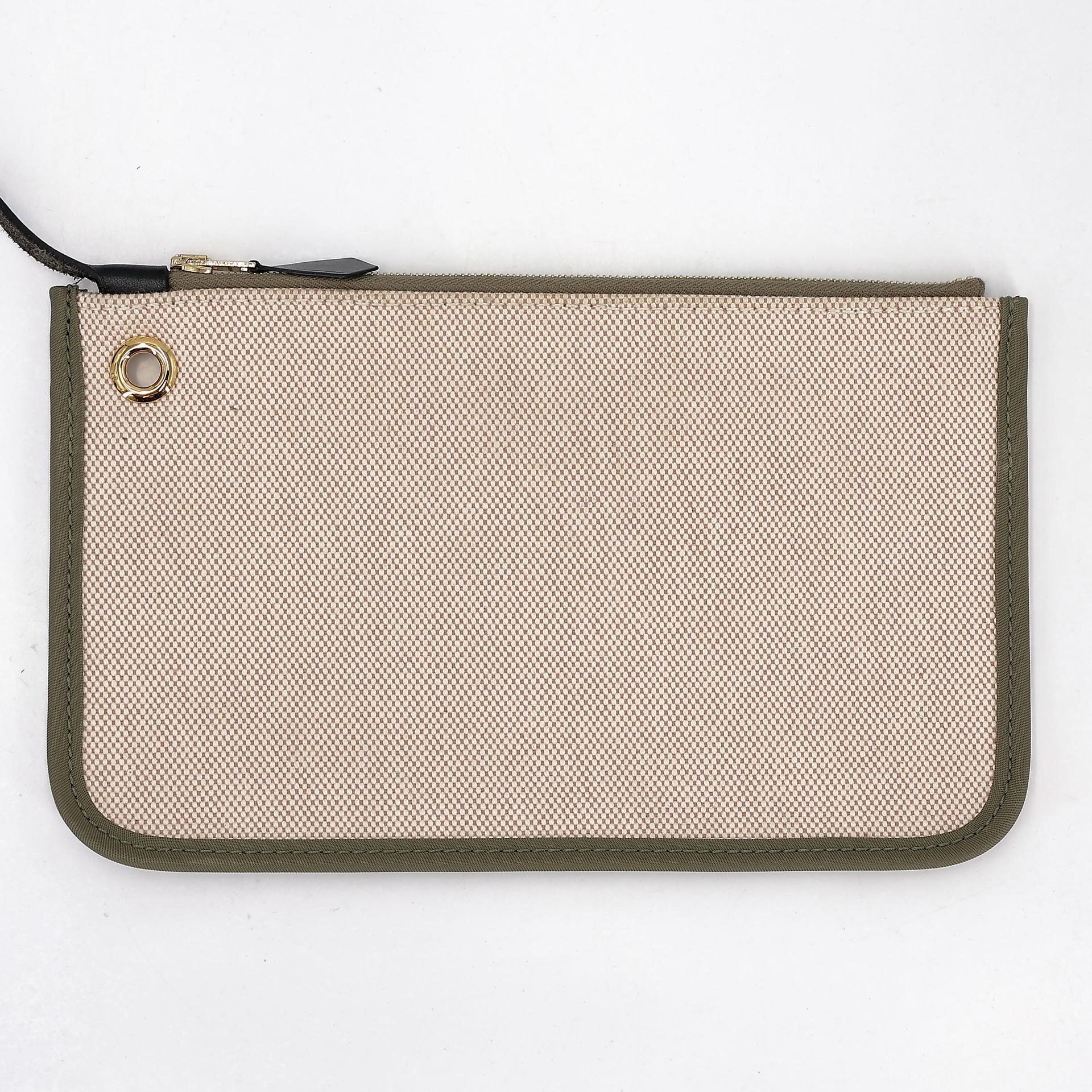 Very Good ( Rank A) HERMÈS Herbag Zip 31 PM Vert Bronze (60) Noir (89) Canvas Vache Hunter Gold hardware Z (2021) - 42