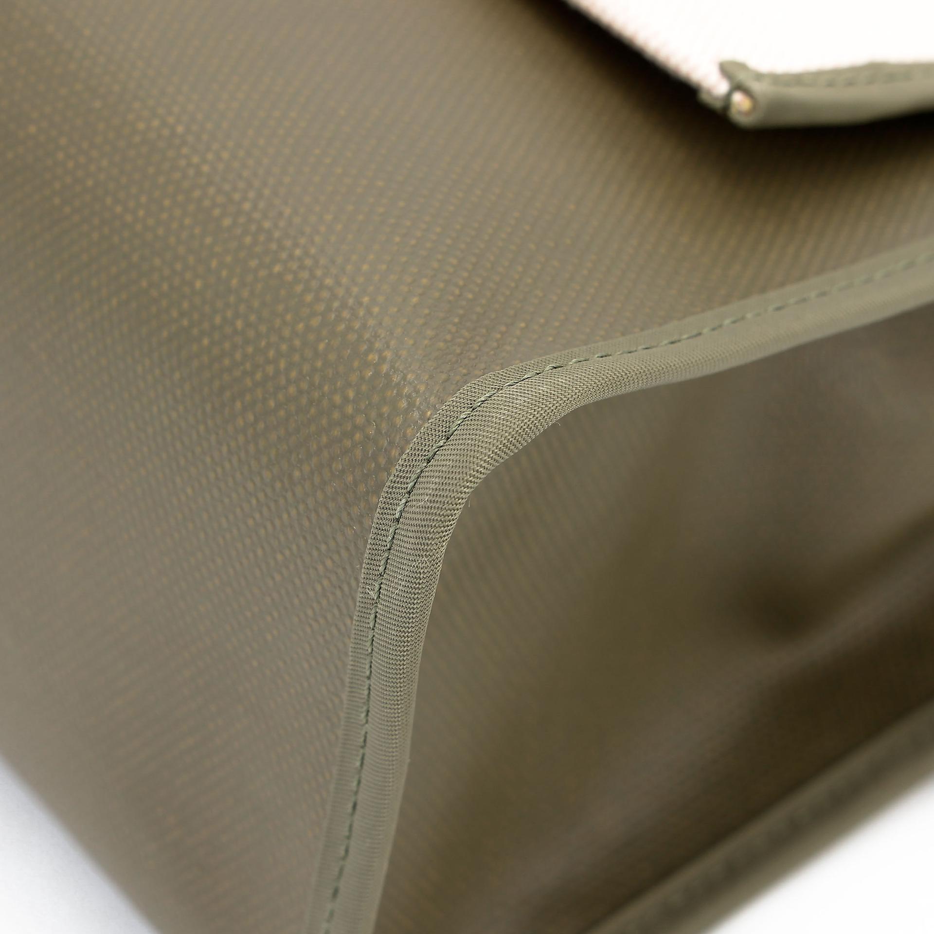 Very Good ( Rank A) HERMÈS Herbag Zip 31 PM Vert Bronze (60) Noir (89) Canvas Vache Hunter Gold hardware Z (2021) - 14