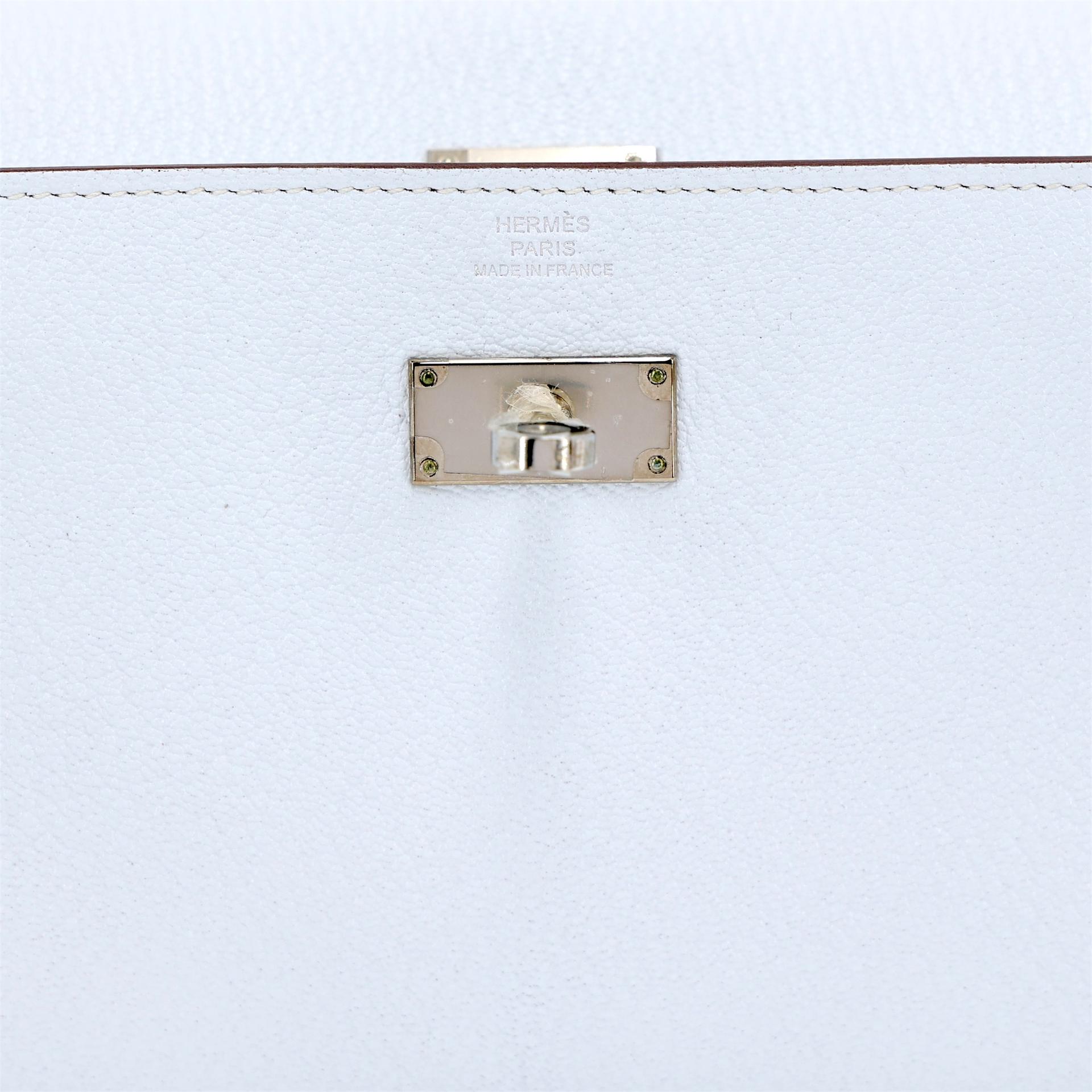 未使用保存品 HERMÈS 愛馬仕 Kelly To Go 錢包 T0 霧霾藍 Bleu Brume Chevre山羊皮 銀扣 U刻 2022年 - 10