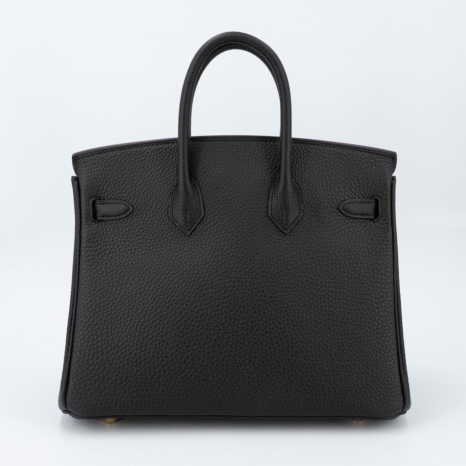 Brand New ( Rank N ) HERMÈS Birkin 25 Noir (89) Togo Gold hardware K (2025) - 2