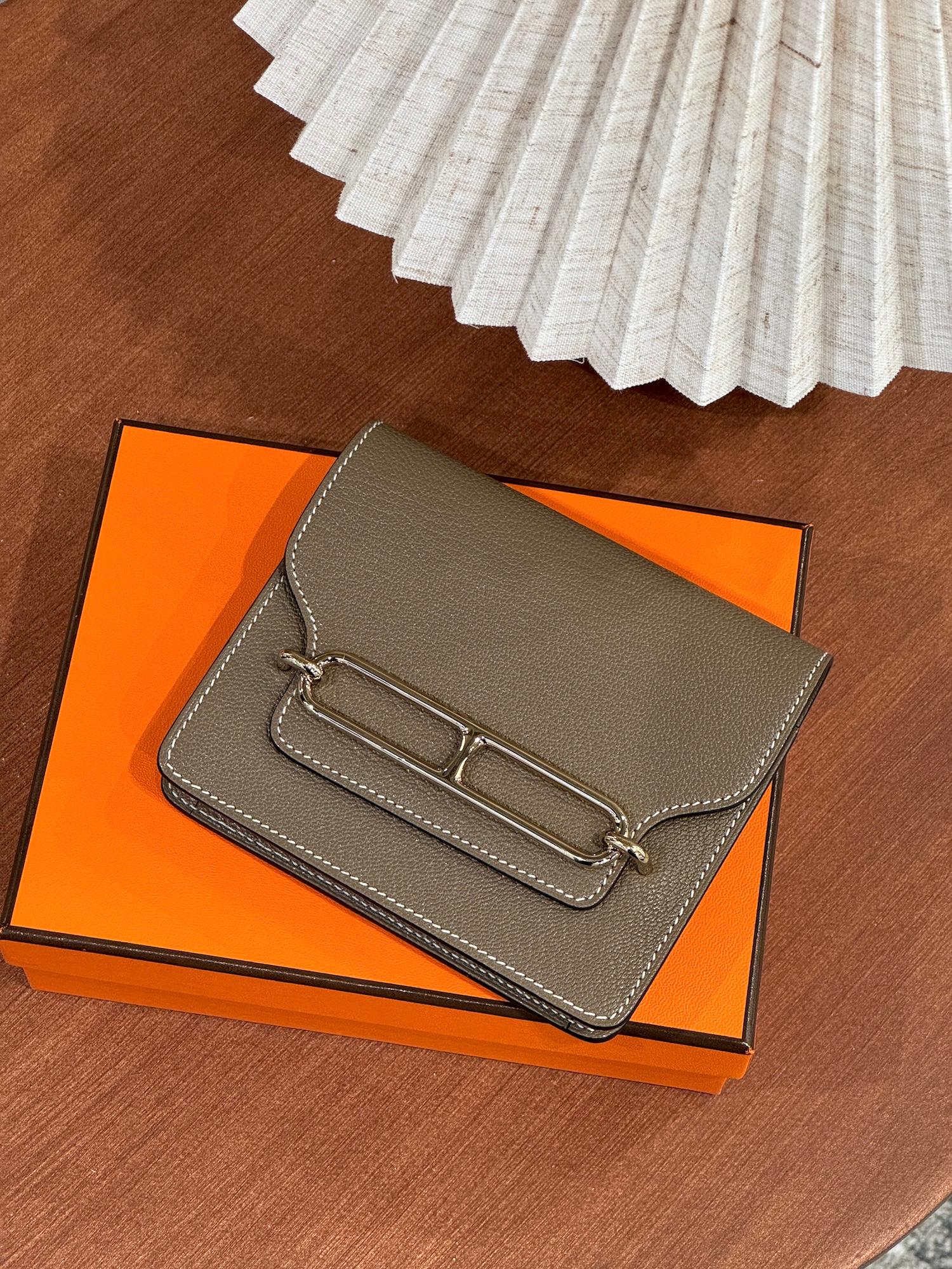 Excellent ( Rank SA ) HERMÈS Roulis Slim Etoupe (18) Chevre Permabrass hardware B (2023) - 3