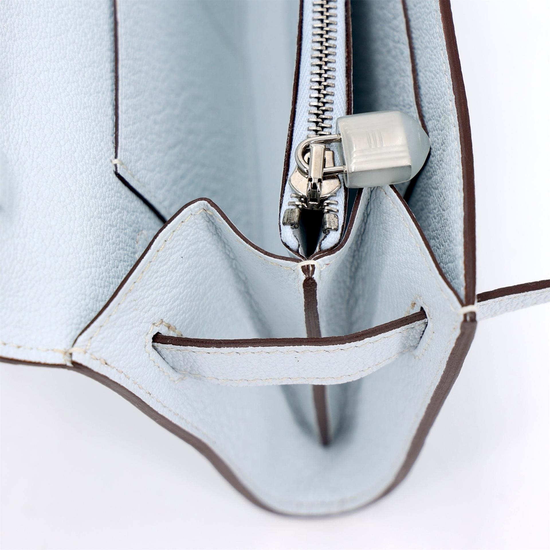 未使用保存品 HERMÈS 愛馬仕 Kelly To Go 錢包 T0 霧霾藍 Bleu Brume Chevre山羊皮 銀扣 U刻 2022年 - 14