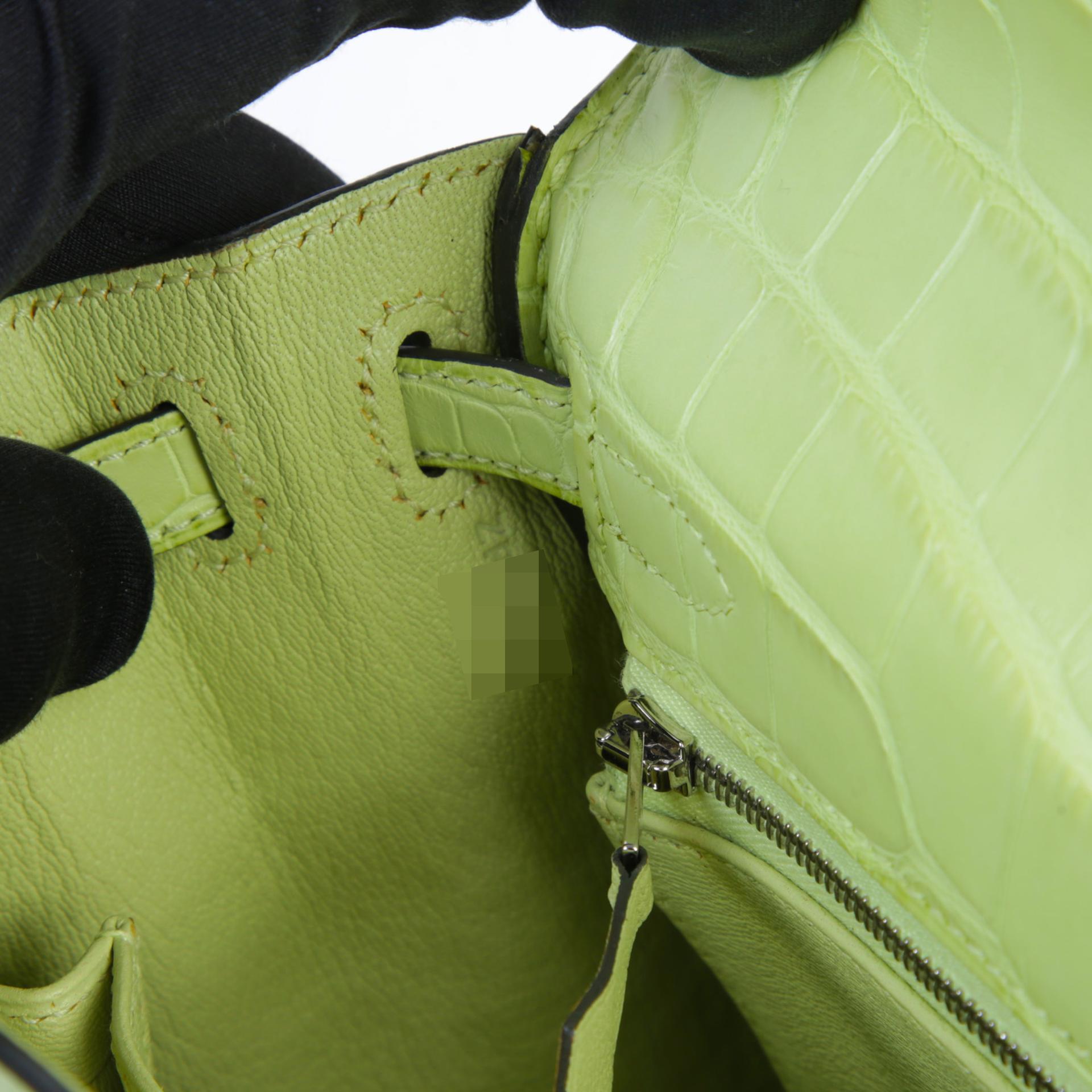 Very Good ( Rank A) HERMÈS Kelly 25 Jaune Bourgeon (R9) Matte Alligator Palladium hardware Z (2021) - 13