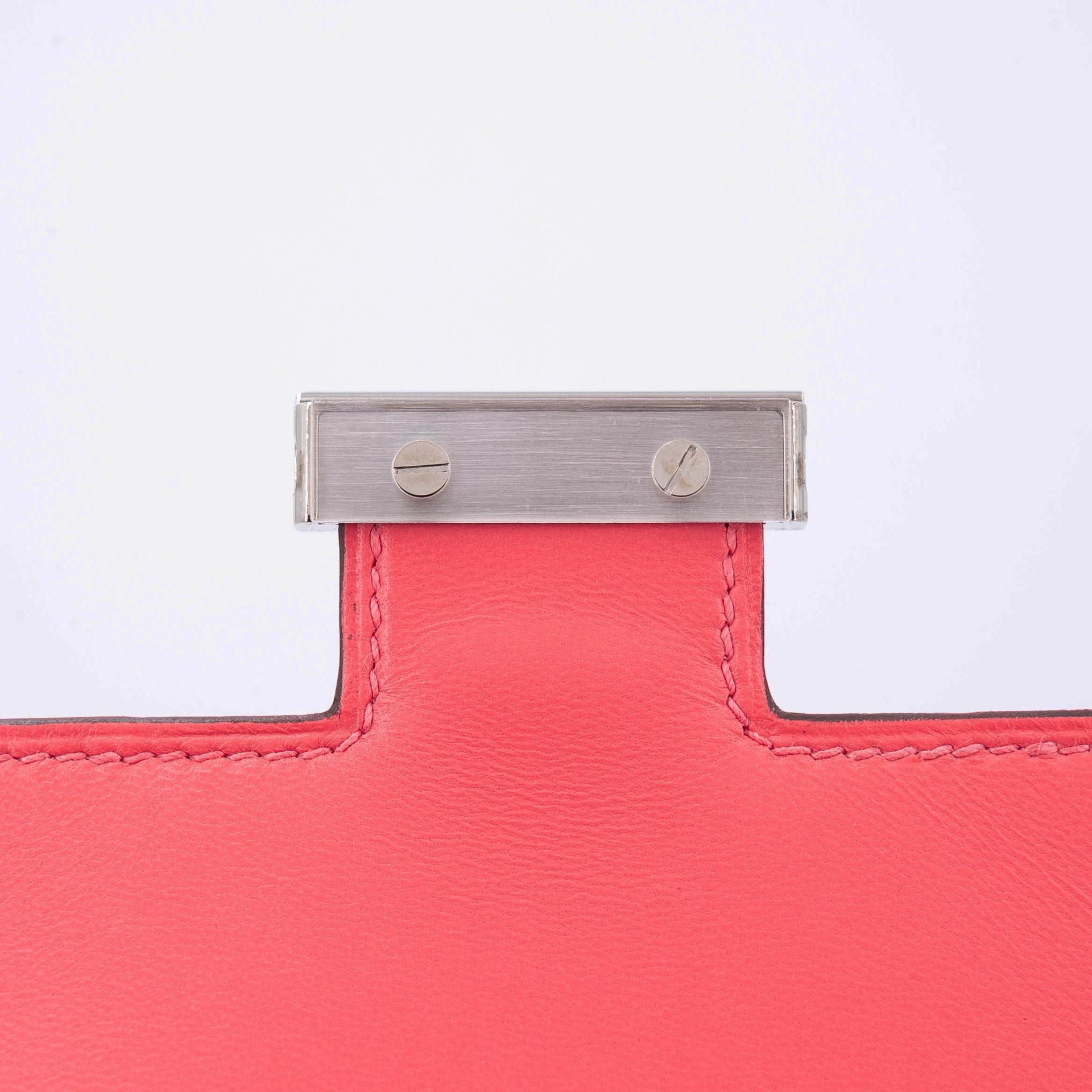 Very Good ( Rank A) HERMÈS Constance Mini Rose Azalee (8W) Epsom Palladium hardware D (2019) - 17