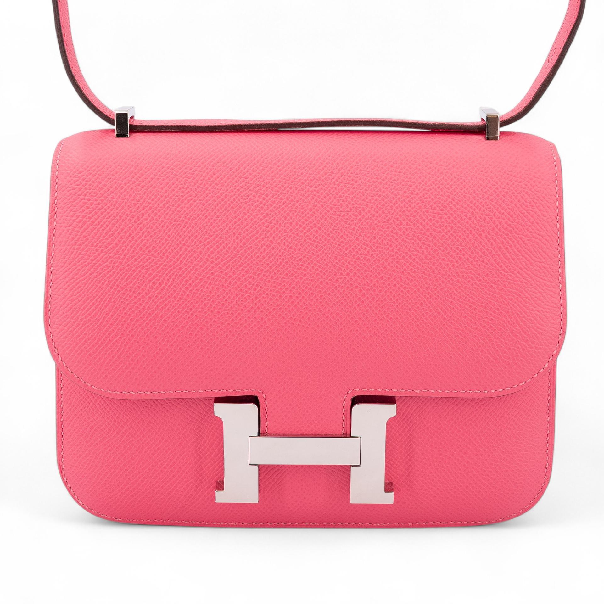 Very Good ( Rank A) HERMÈS Constance Mini Rose Azalee (8W) Epsom Palladium hardware D (2019) - 1