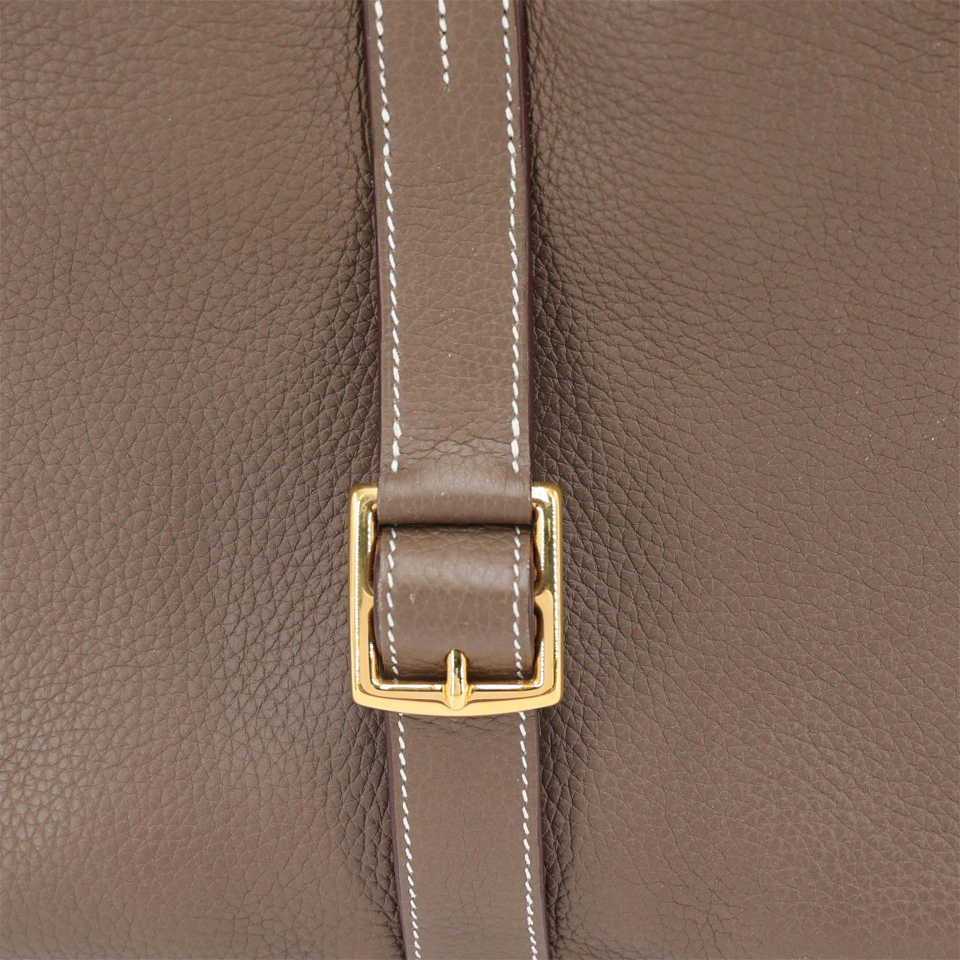 Very Good ( Rank A) HERMÈS Halzan 31 Etoupe (18) Clemence Gold hardware Z (2021) - 10