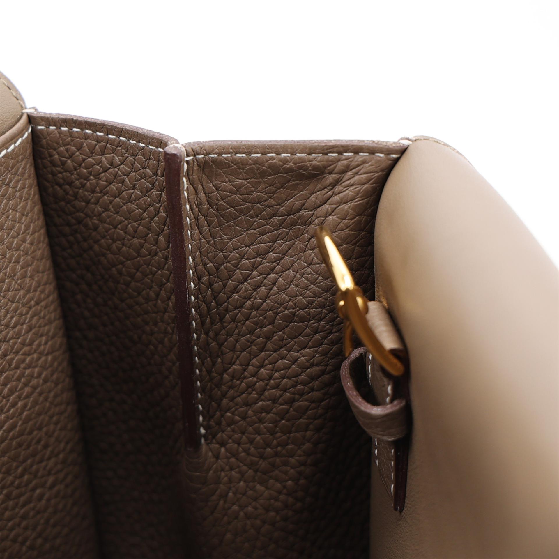 Very Good ( Rank A) HERMÈS Halzan 31 Etoupe (18) Clemence Gold hardware Z (2021) - 20