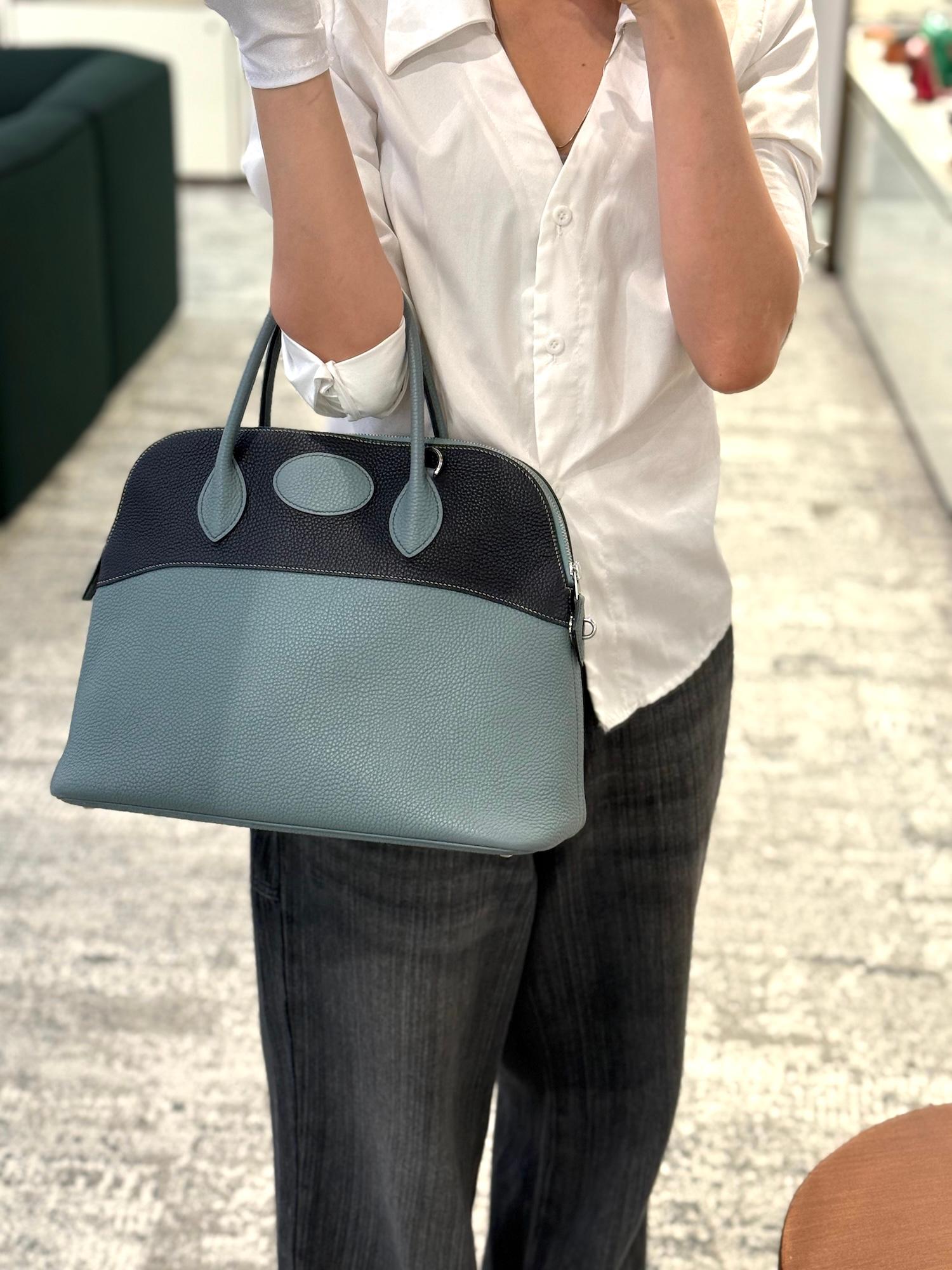 Very Good ( Rank A) HERMÈS Special Order Bolide 35 HSS Ciel (7G) Bleu Indigo (76) Clemence Palladium hardware Square N (2010) - 3