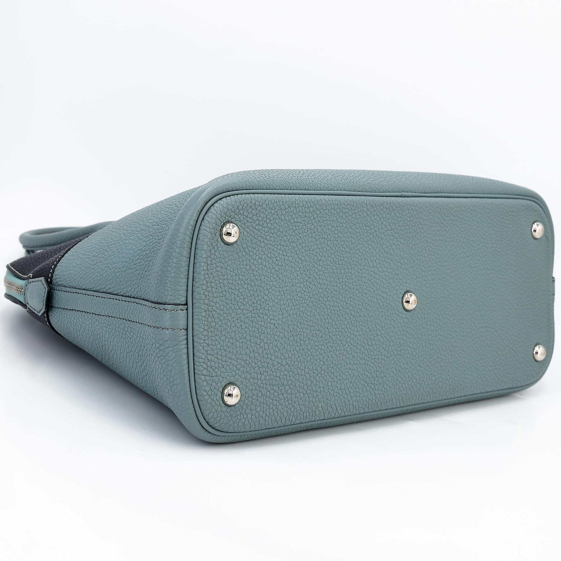 Very Good ( Rank A) HERMÈS Special Order Bolide 35 HSS Ciel (7G) Bleu Indigo (76) Clemence Palladium hardware Square N (2010) - 9
