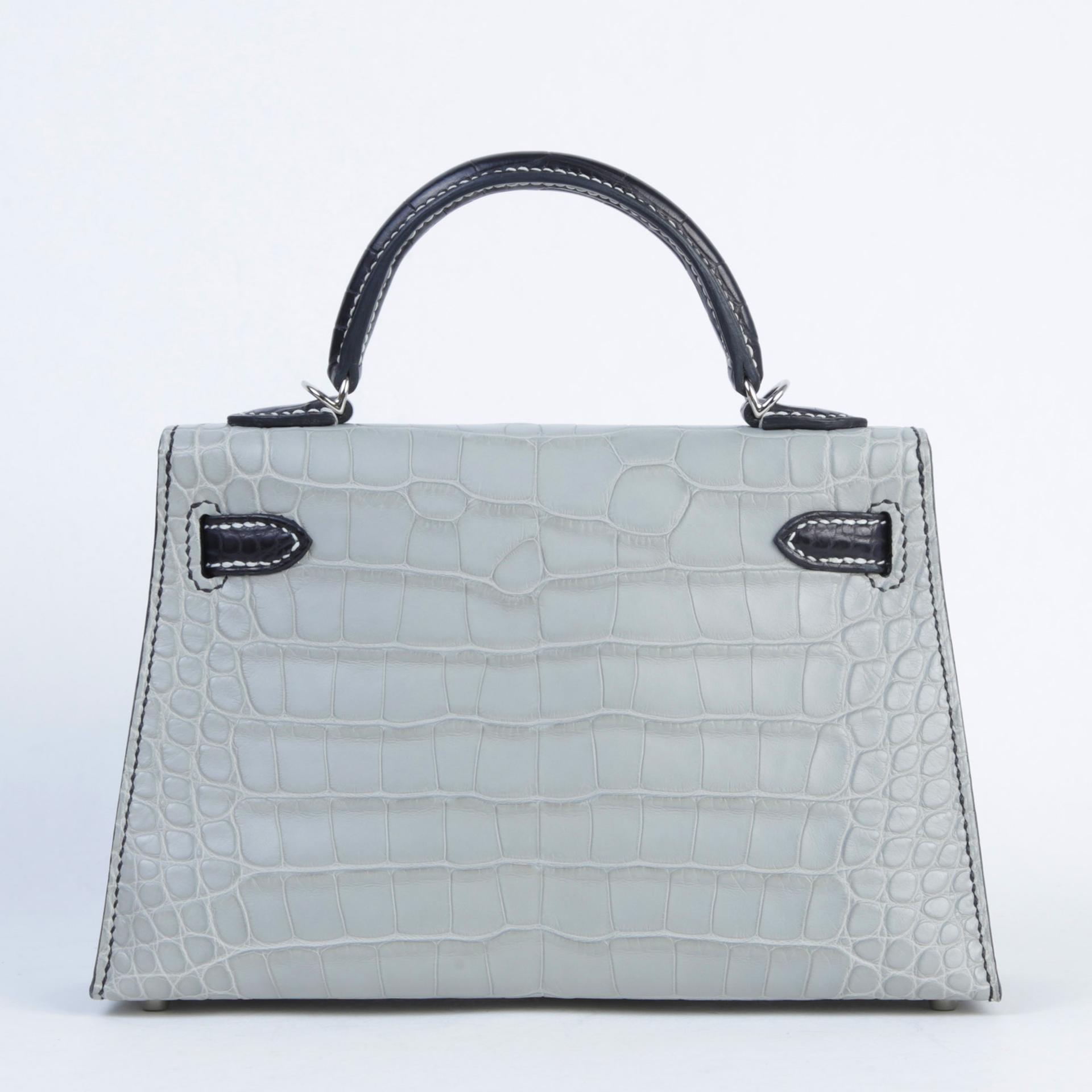 Mini Kelly 二代 89 黑色 Noir (Black) 80 珍珠灰 Gris Perle