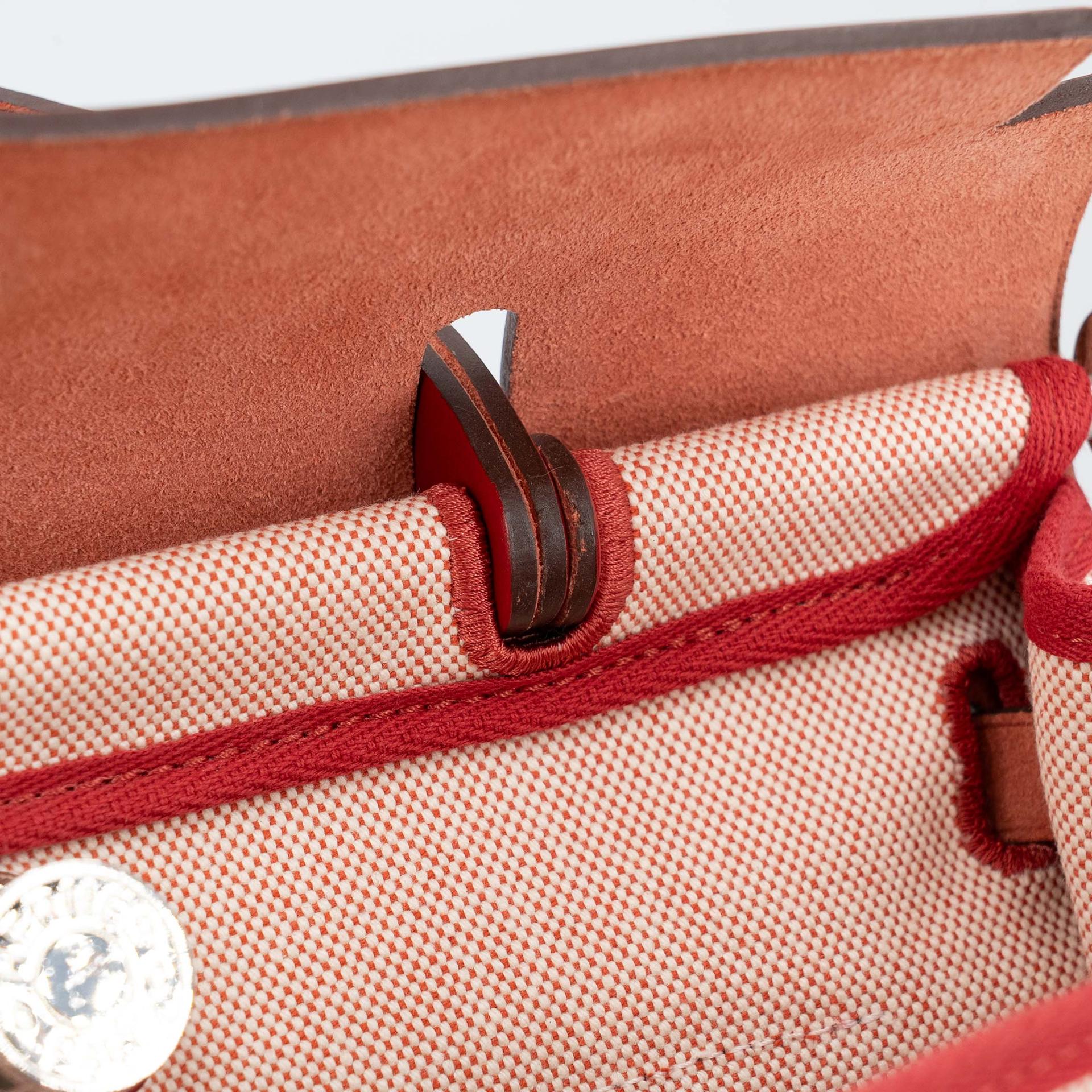 Excellent ( Rank SA ) HERMÈS Limited Edition Herbag Zip 31 PM Pegase Pop Rouge Piment (5X) Vache Hunter Canvas Palladium hardware Z (2021) - 18