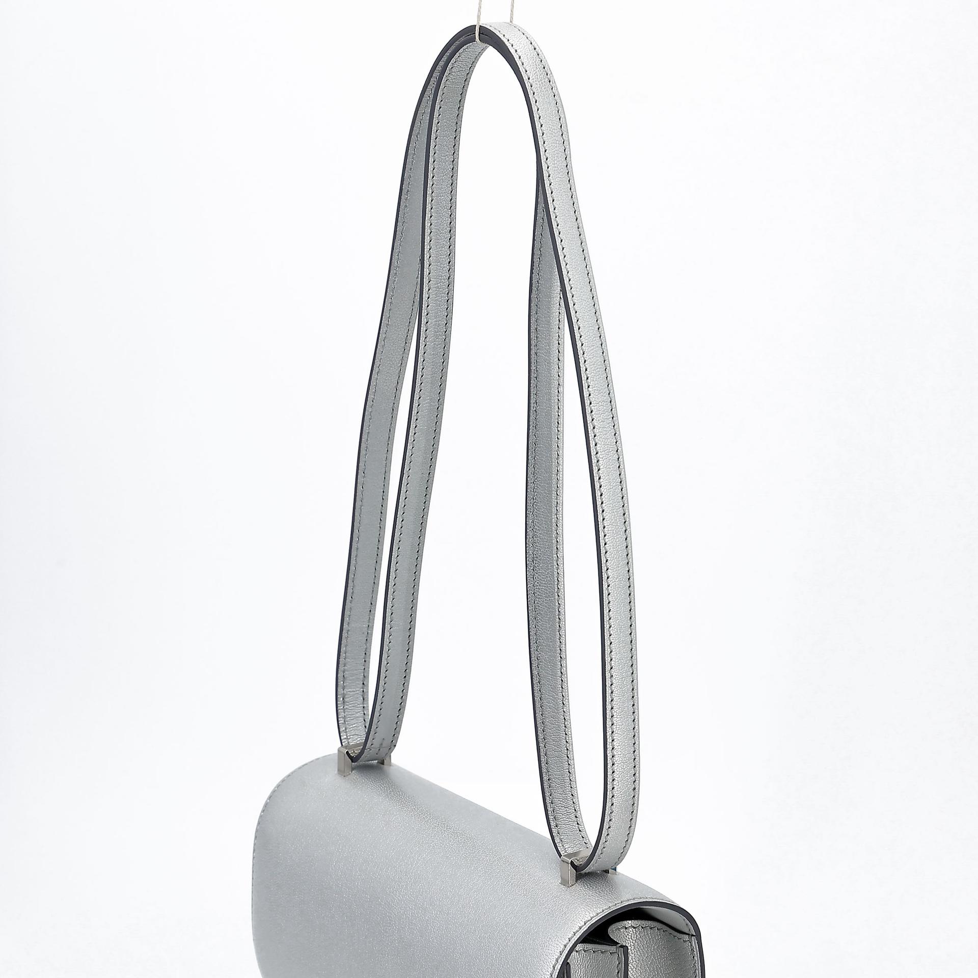 全新 HERMÈS 愛馬仕 Constance 康康 Mini 19 05 銀色 Argent Chevre山羊皮 銀扣 K刻 2025年 - 5