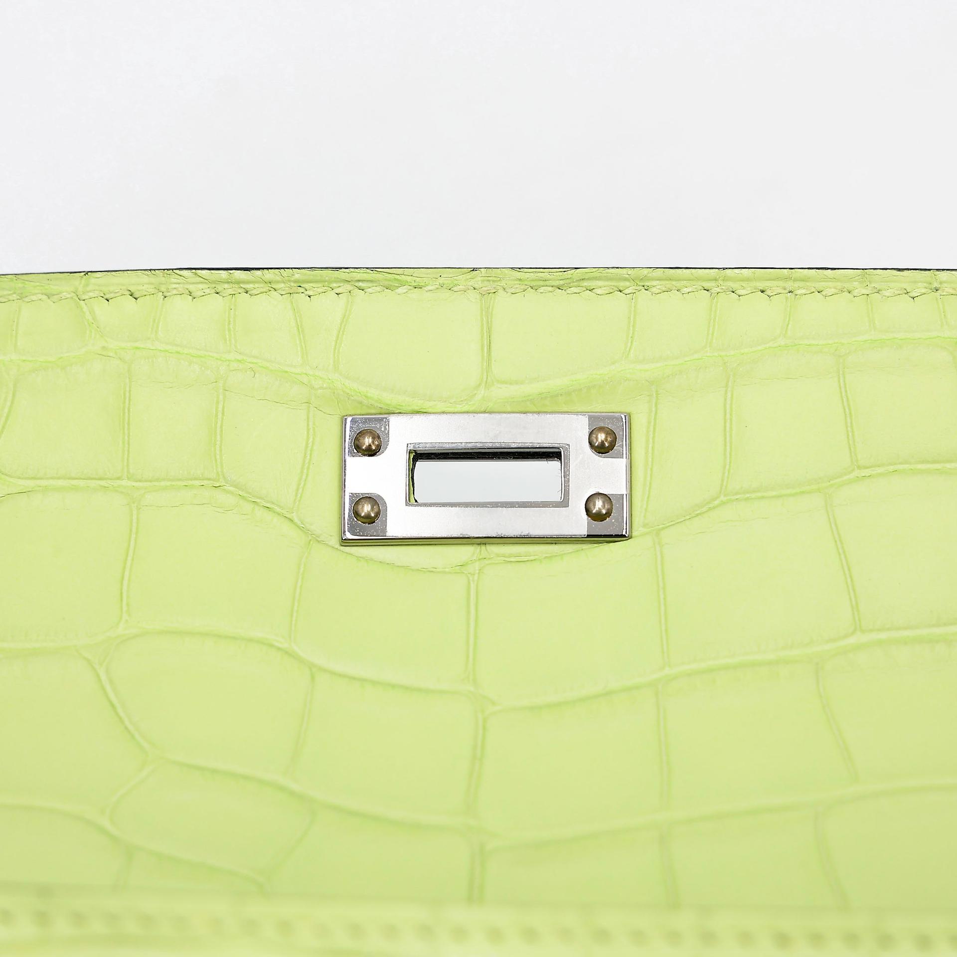 Unused ( Rank NS ) HERMÈS Kelly 25 Jaune Bourgeon (R9) Matte Alligator Palladium hardware B (2023) - 13
