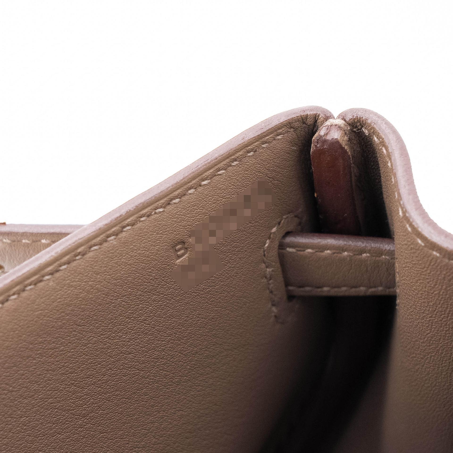 Excellent ( Rank SA ) HERMÈS Kelly Moove Etoupe (18) Swift Gold hardware B (2023) - 25