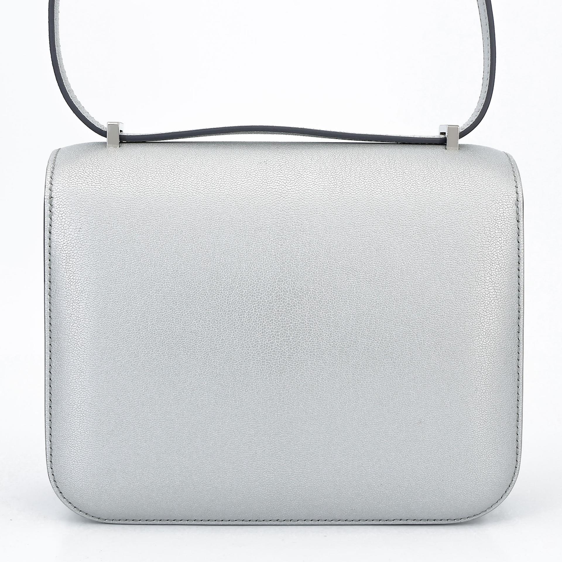 Constance Mini Argent (05)