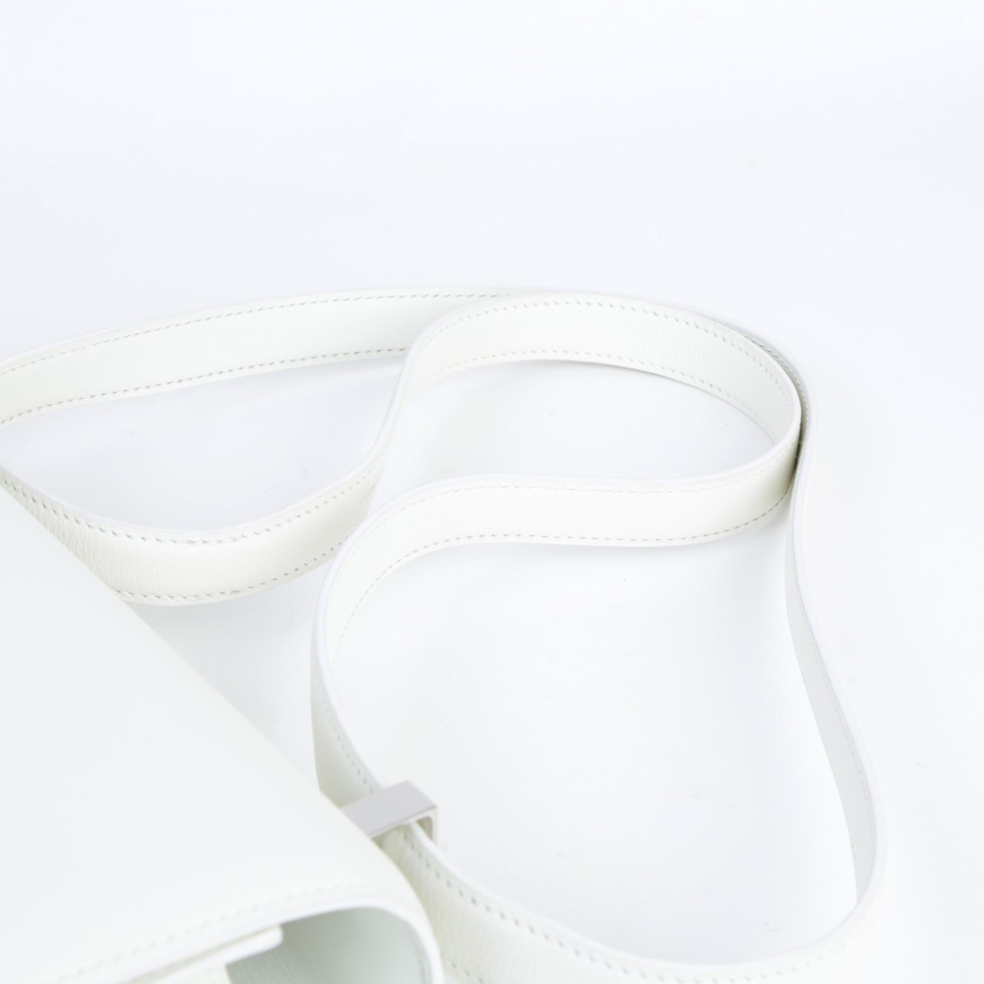 A美品  HERMÈS 爱马仕  Constance 康康 24 01 纯白色 White Evercolor皮 漆面金属扣 C刻 2018年 - 3