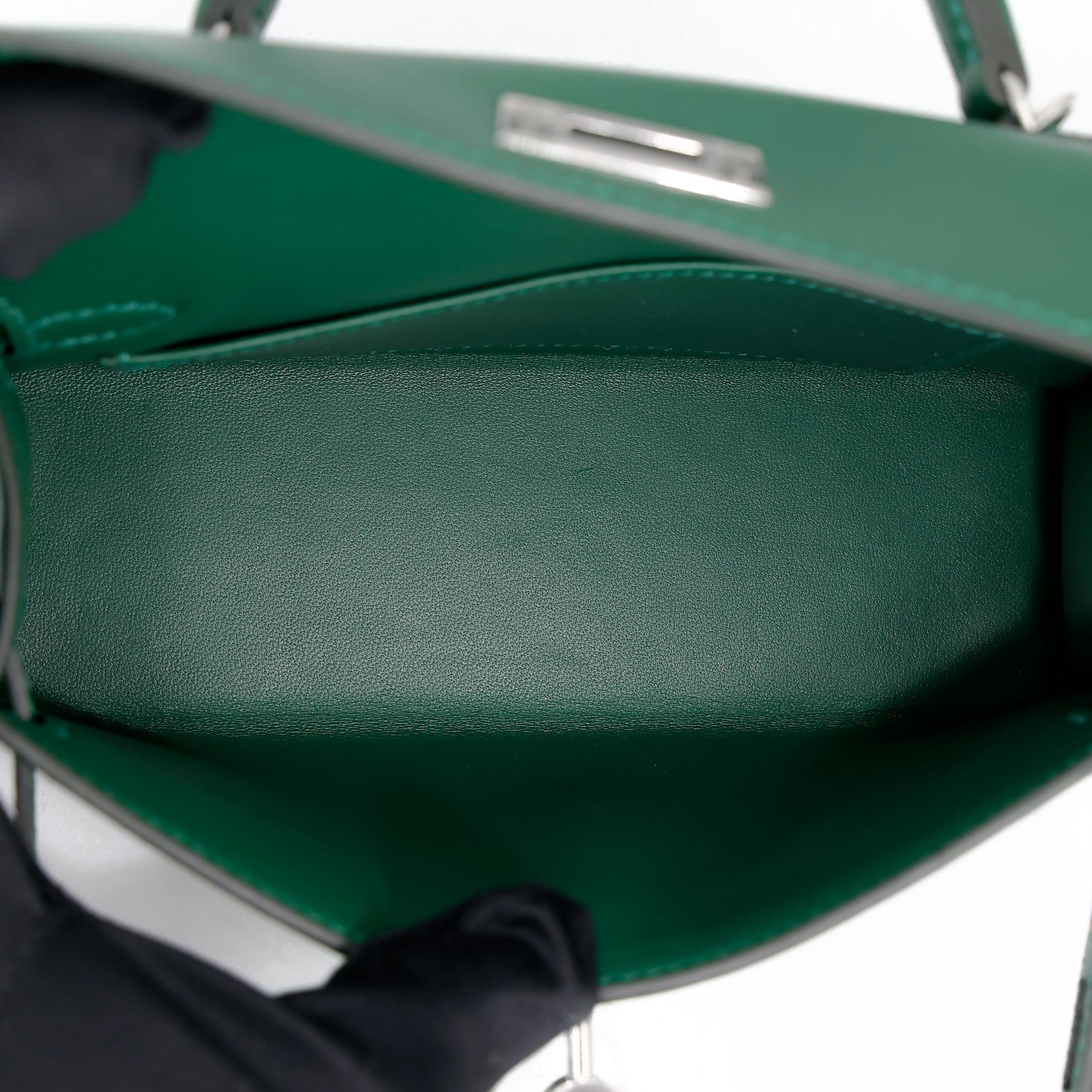 全新 HERMÈS 爱马仕 Mini Kelly 二代 65 Vert Moyen 宝石绿 Madame皮 银扣 W刻 2024年 - 18