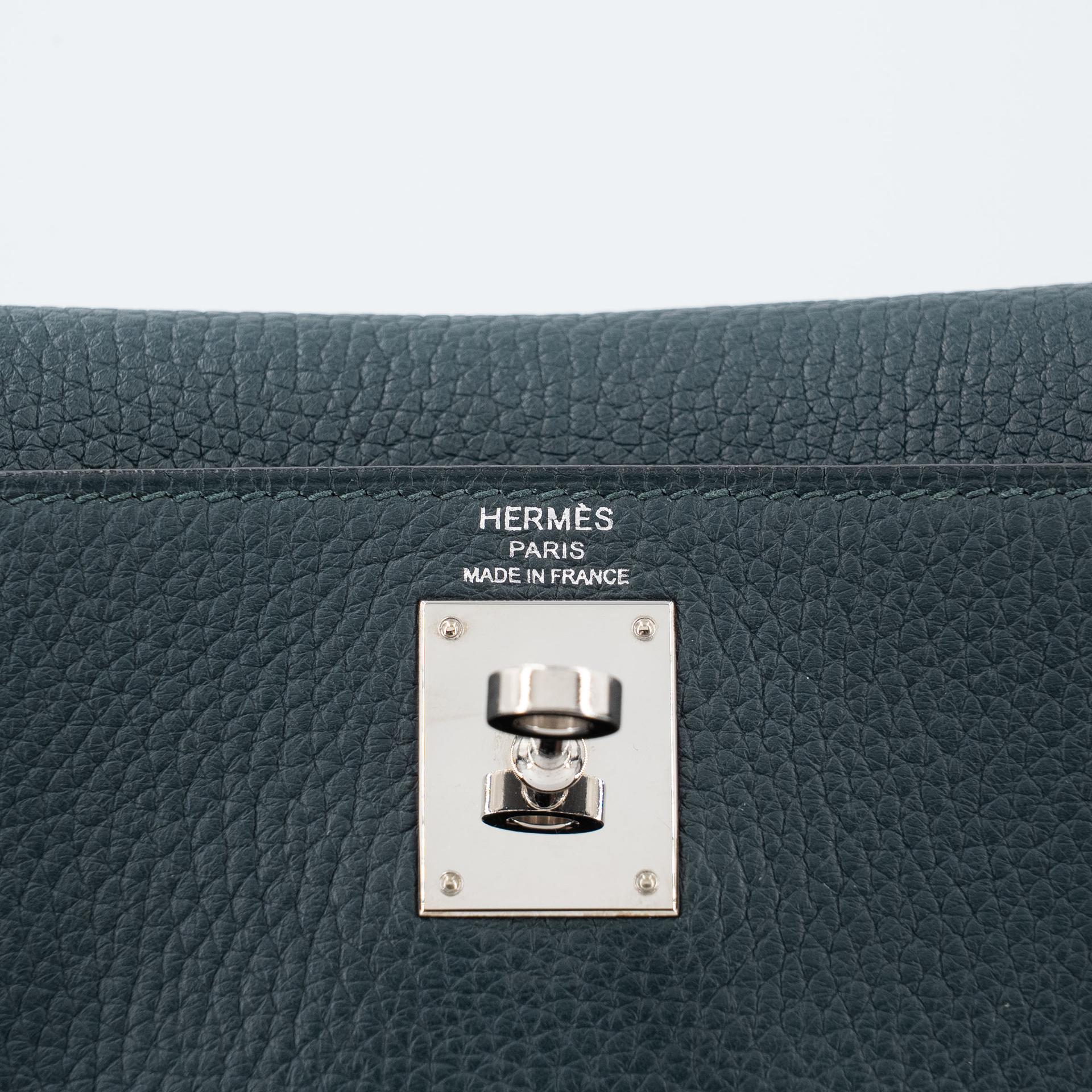 Very Good ( Rank A) HERMÈS Kelly Ado PM Vert Cypress (6O) Togo Palladium hardware C (2018) - 12
