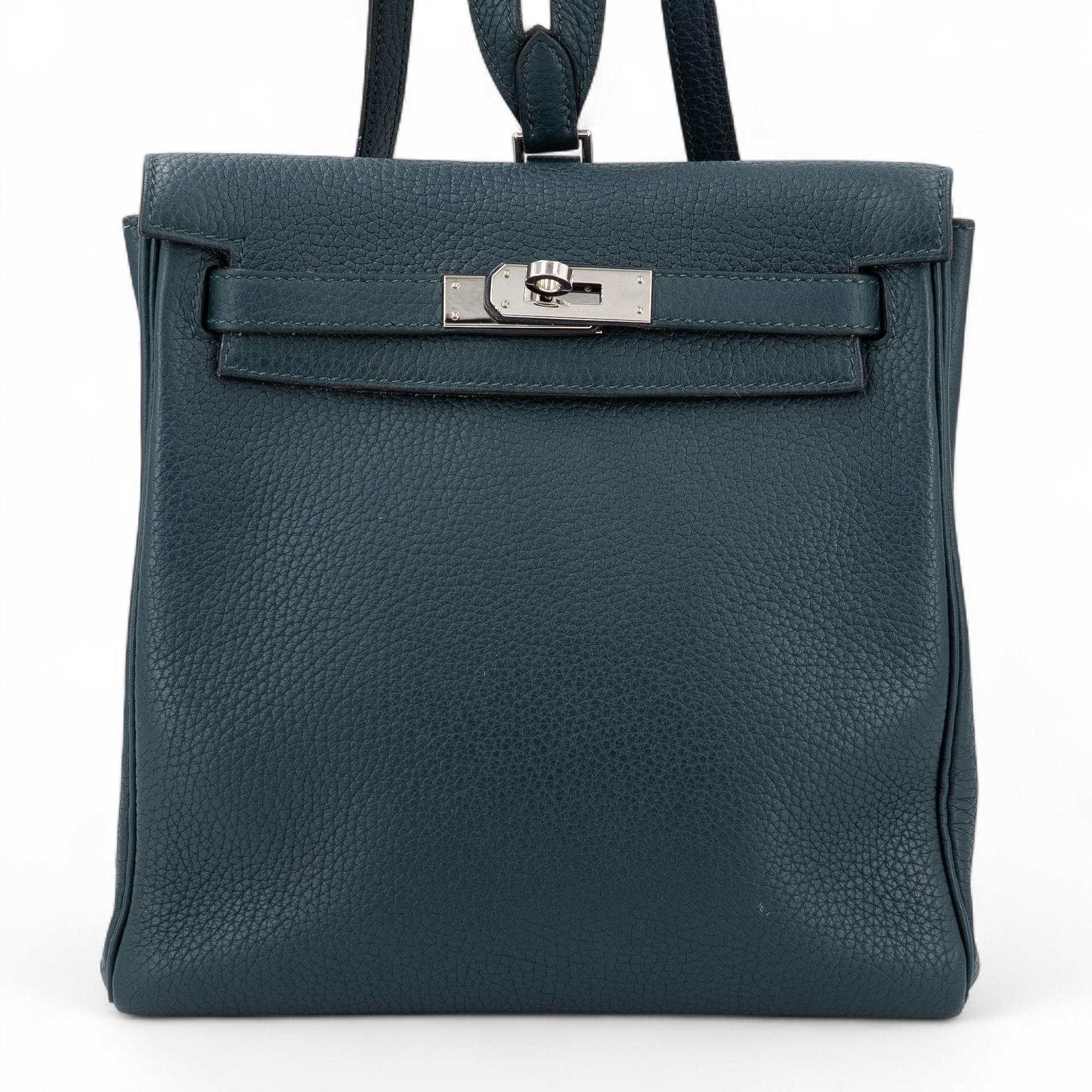 Very Good ( Rank A) HERMÈS Kelly Ado PM Vert Cypress (6O) Togo Palladium hardware C (2018) - 1