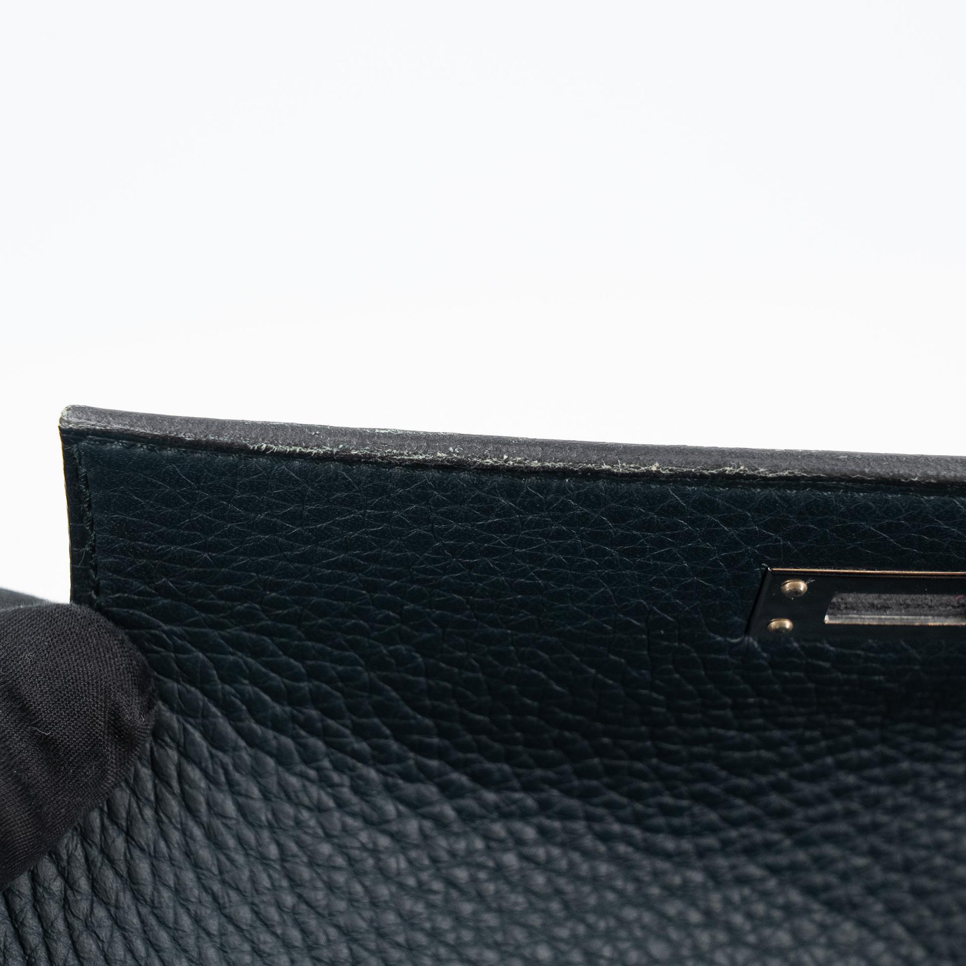 Very Good ( Rank A) HERMÈS Kelly Ado PM Vert Cypress (6O) Togo Palladium hardware C (2018) - 19