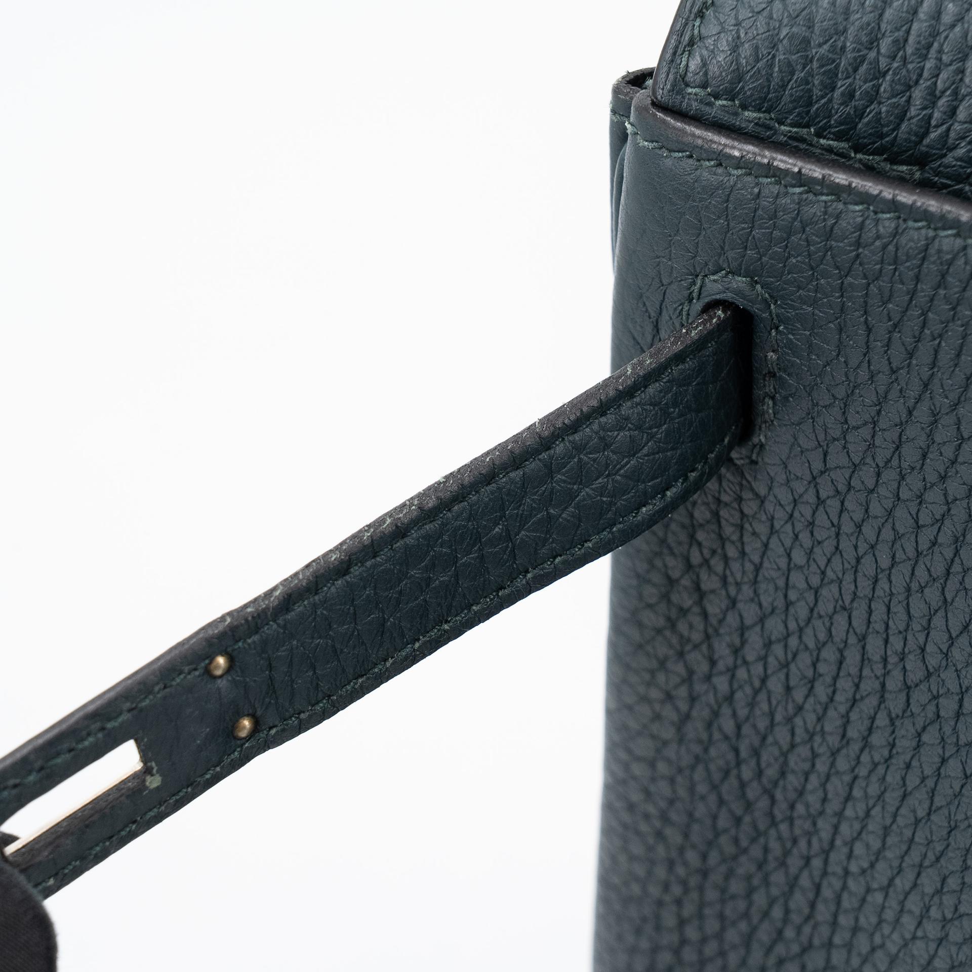 Very Good ( Rank A) HERMÈS Kelly Ado PM Vert Cypress (6O) Togo Palladium hardware C (2018) - 21