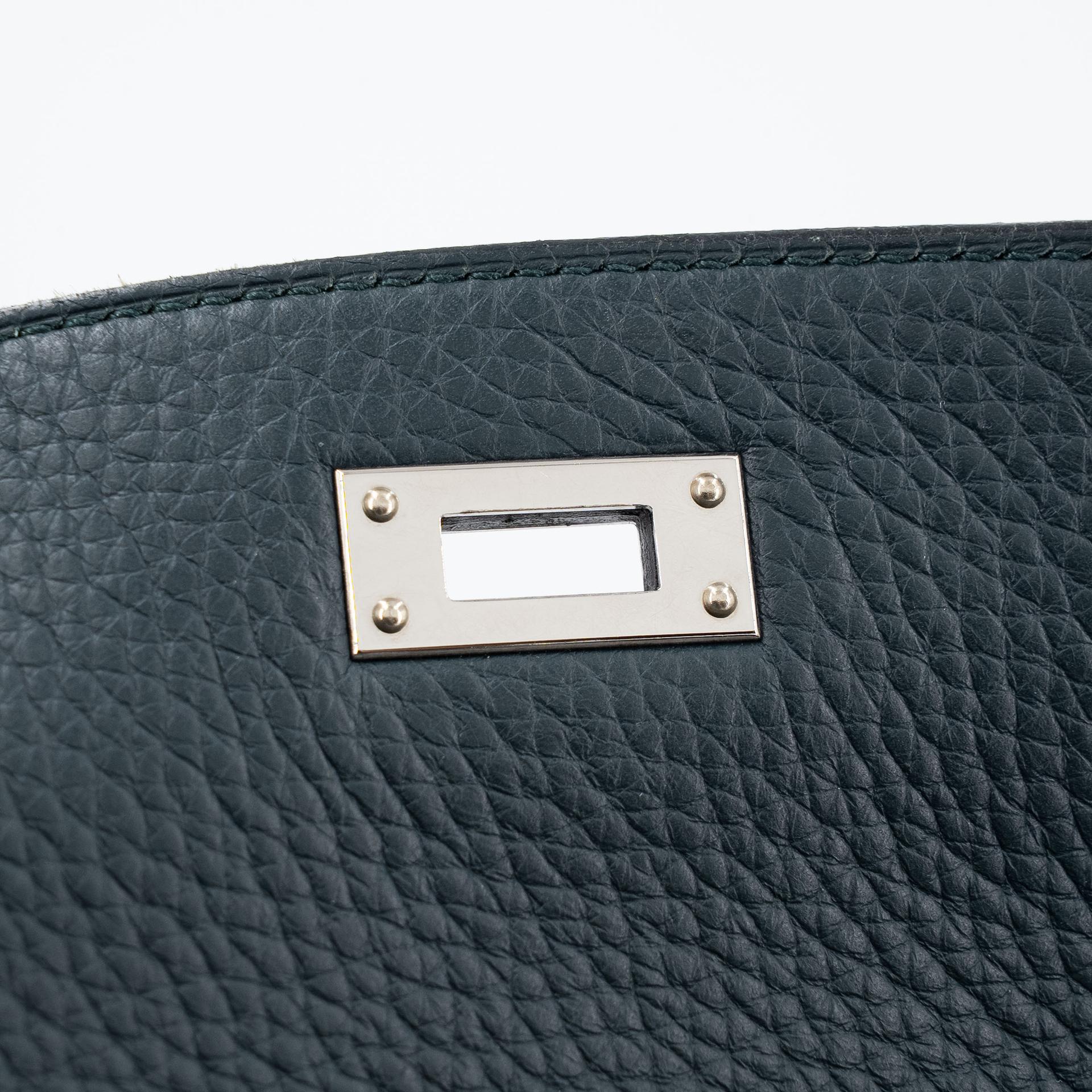 Very Good ( Rank A) HERMÈS Kelly Ado PM Vert Cypress (6O) Togo Palladium hardware C (2018) - 11