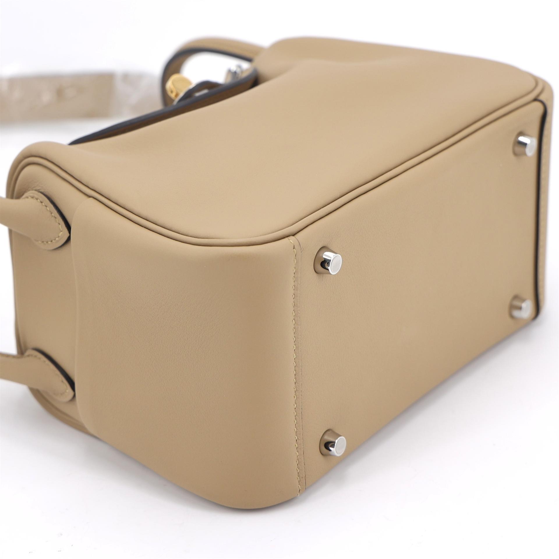 Brand New ( Rank N ) HERMÈS Mini Lindy II Poussiere (1C) Swift Electrum hardware K (2025) - 6