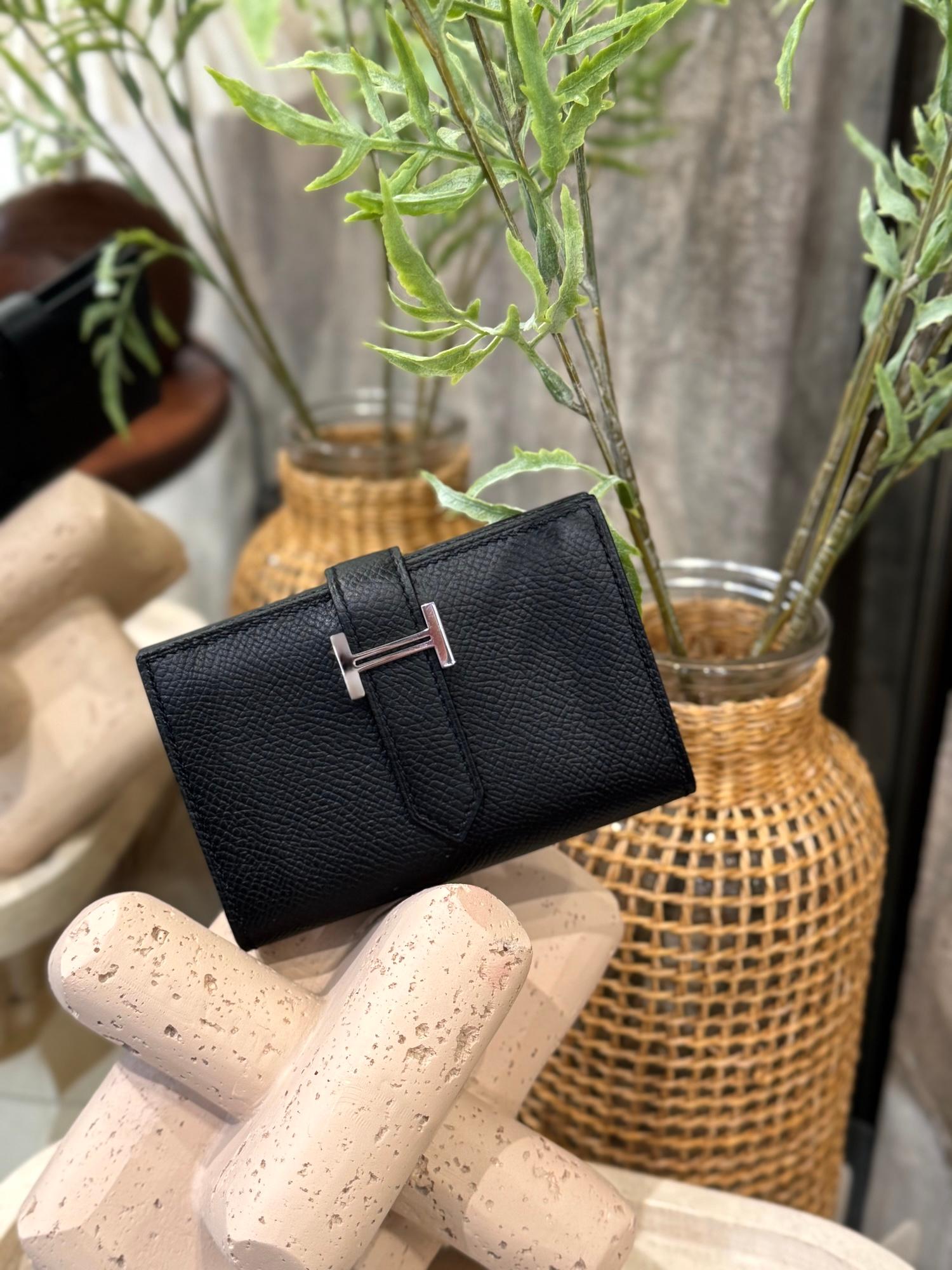 Excellent ( Rank SA ) HERMÈS Bearn Card Holder Noir (89) Epsom Palladium hardware Z (2021) - 3