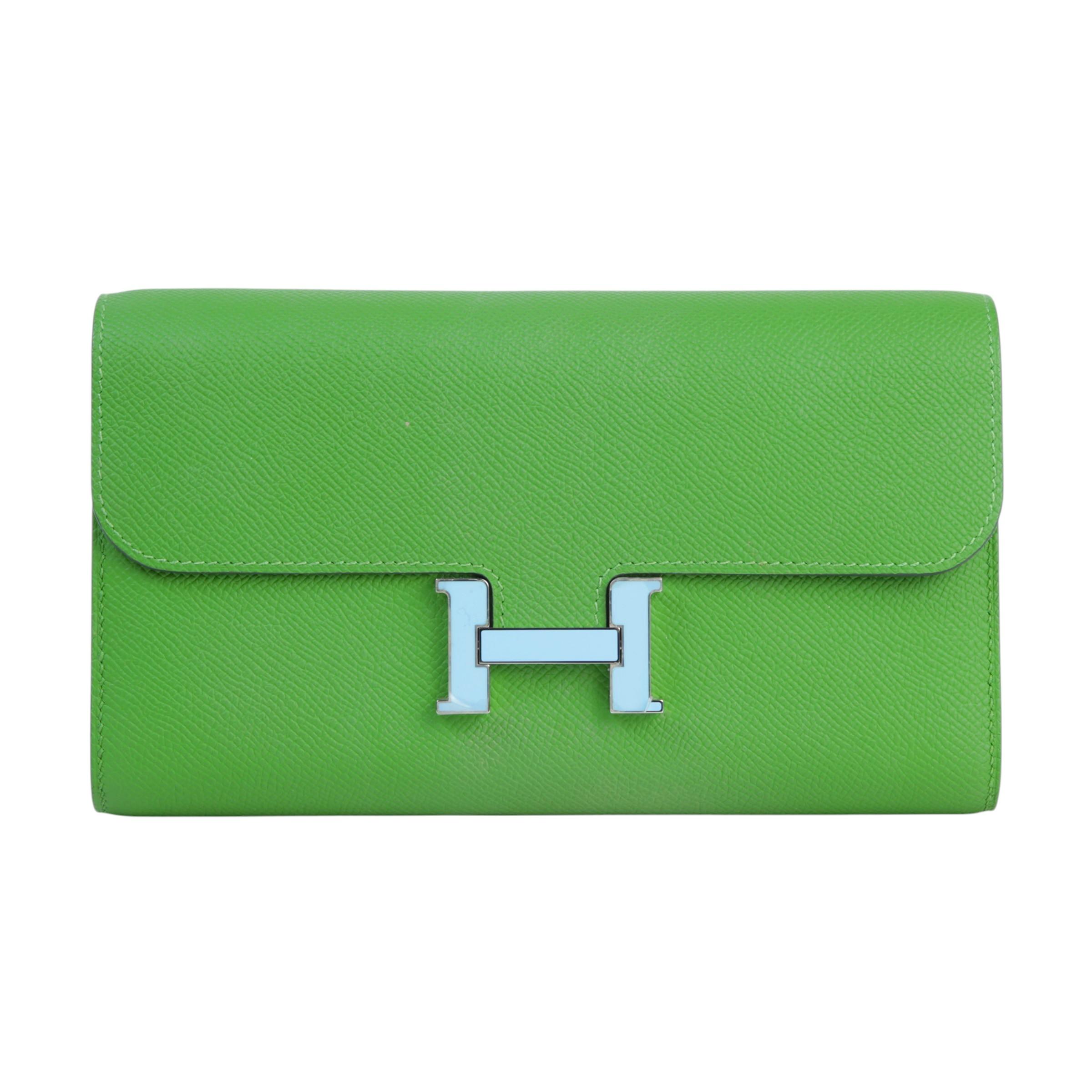 Very Good ( Rank A) HERMÈS Constance To Go Vert Yucca (A8) Celeste (7N) Epsom Enamel hardware W (2024) - 1
