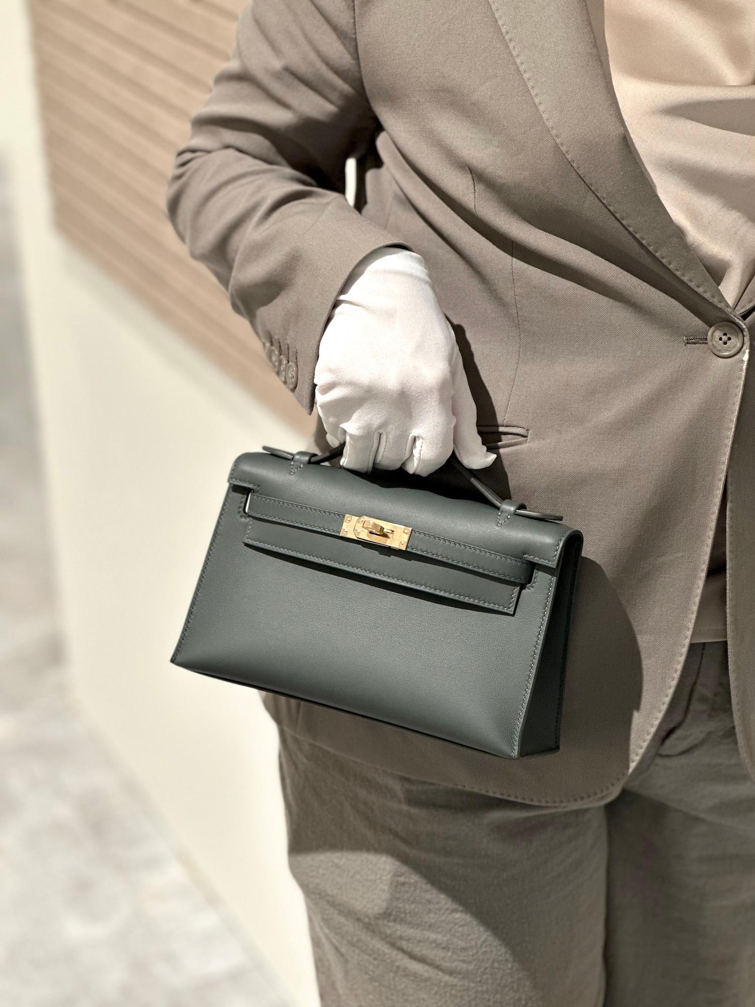 Brand New ( Rank N ) HERMÈS Kelly Pochette Vert Mangrove (Q0) Swift Permabrass hardware K (2025) - 3