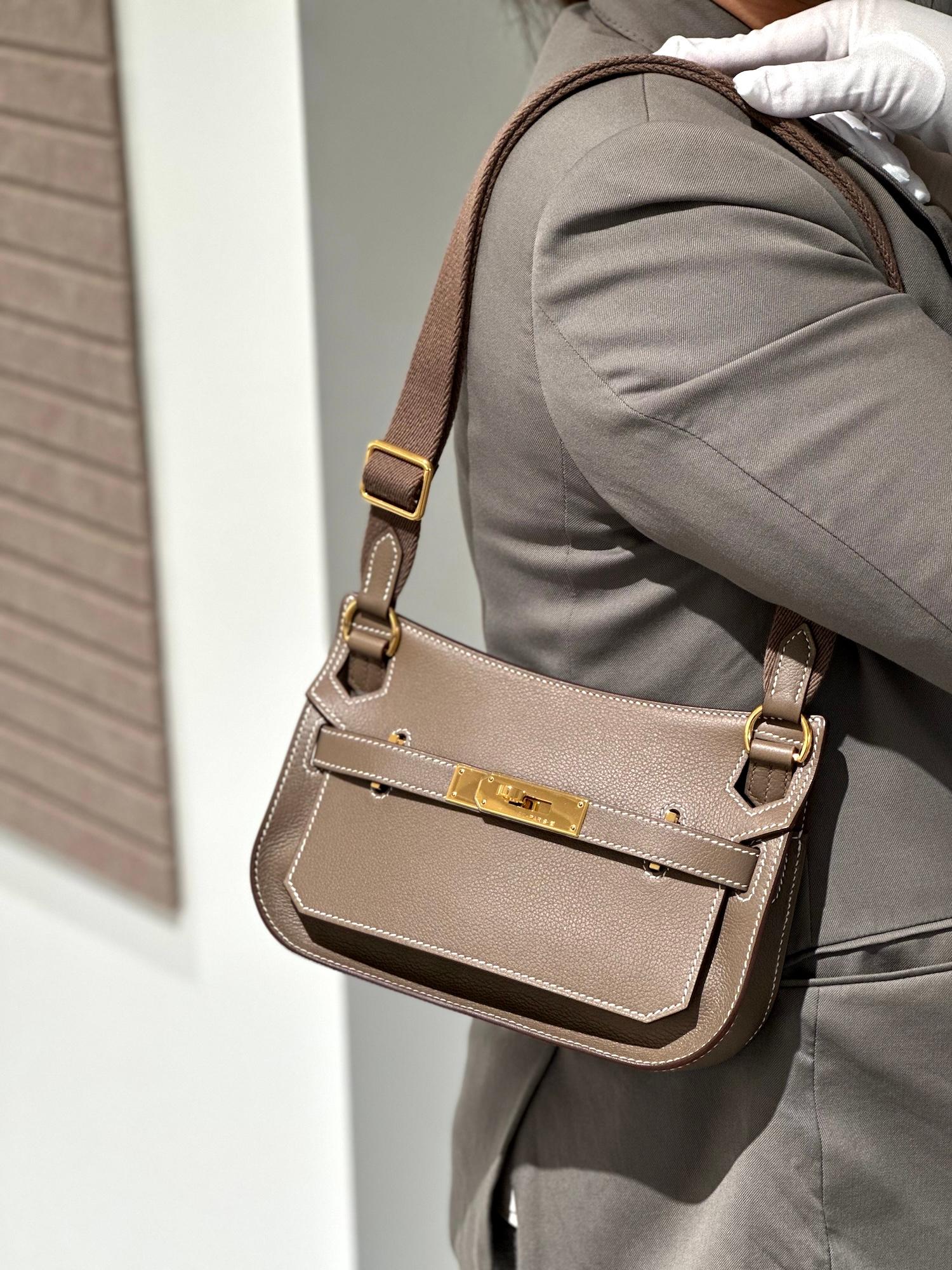 Excellent ( Rank SA ) HERMÈS Jypsiere Mini Etoupe (18) Evercolor Gold hardware U (2022) - 3
