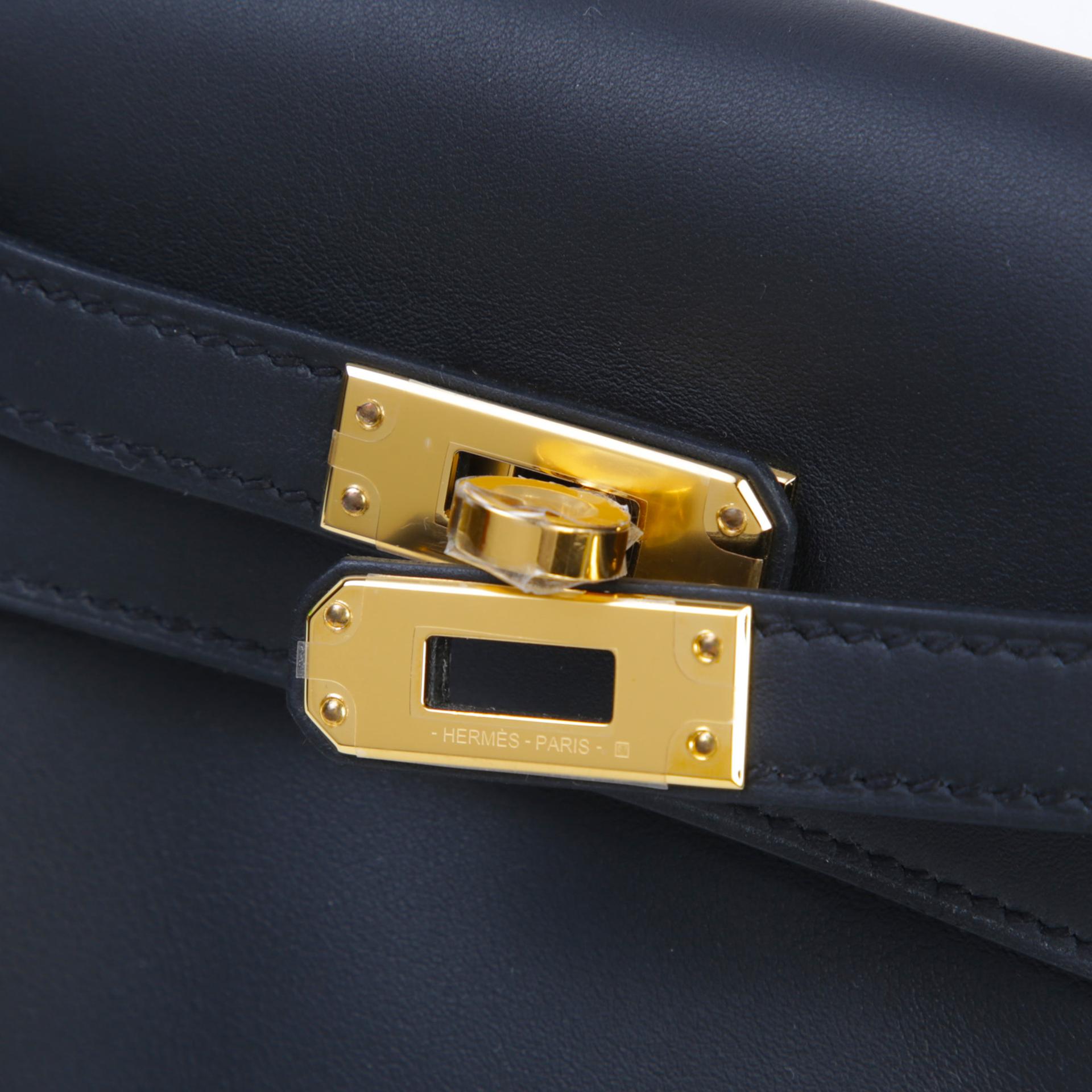 Brand New ( Rank N ) HERMÈS Kelly Jump Noir (89) Swift Gold hardware K (2025) - 8
