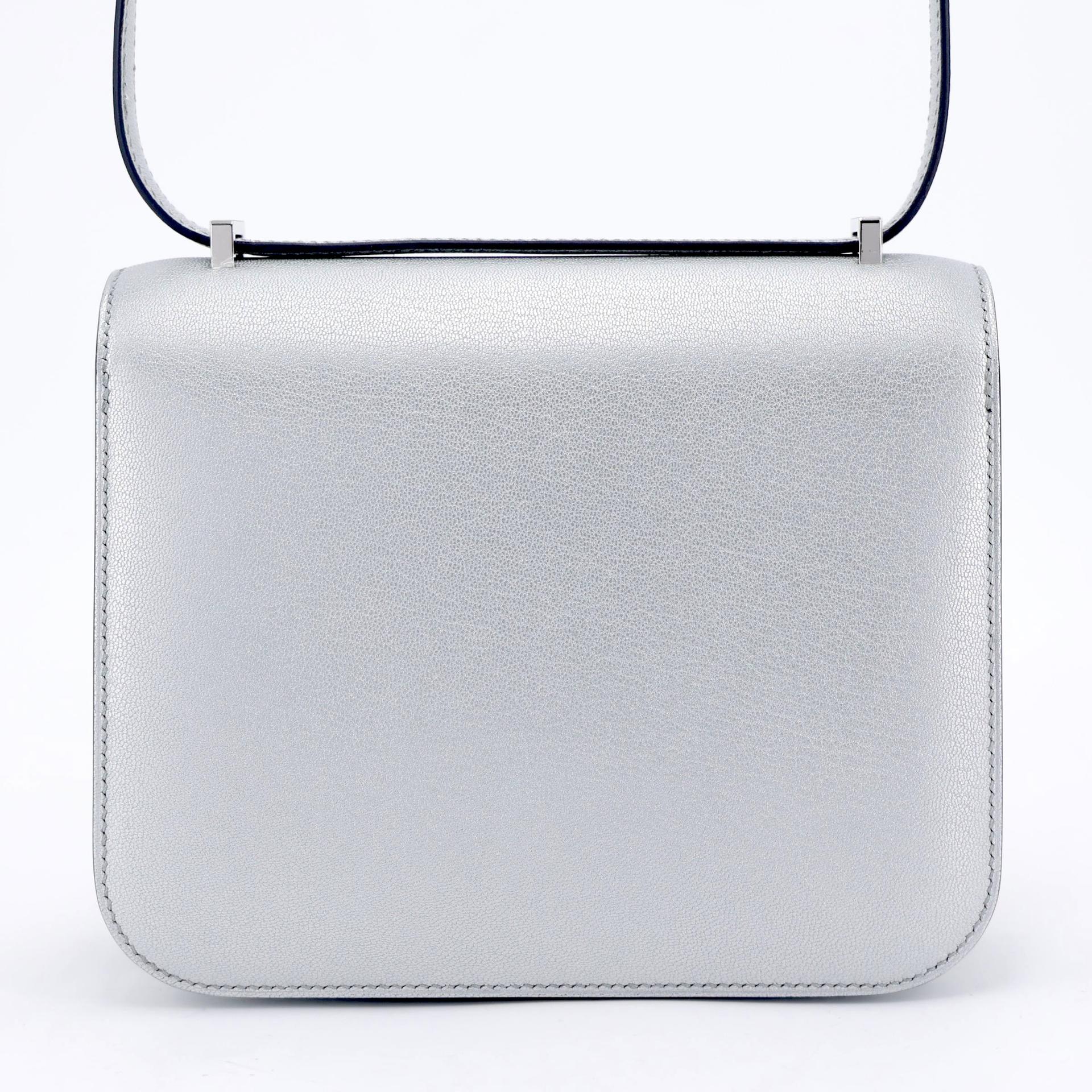 Constance Mini Argent (05)