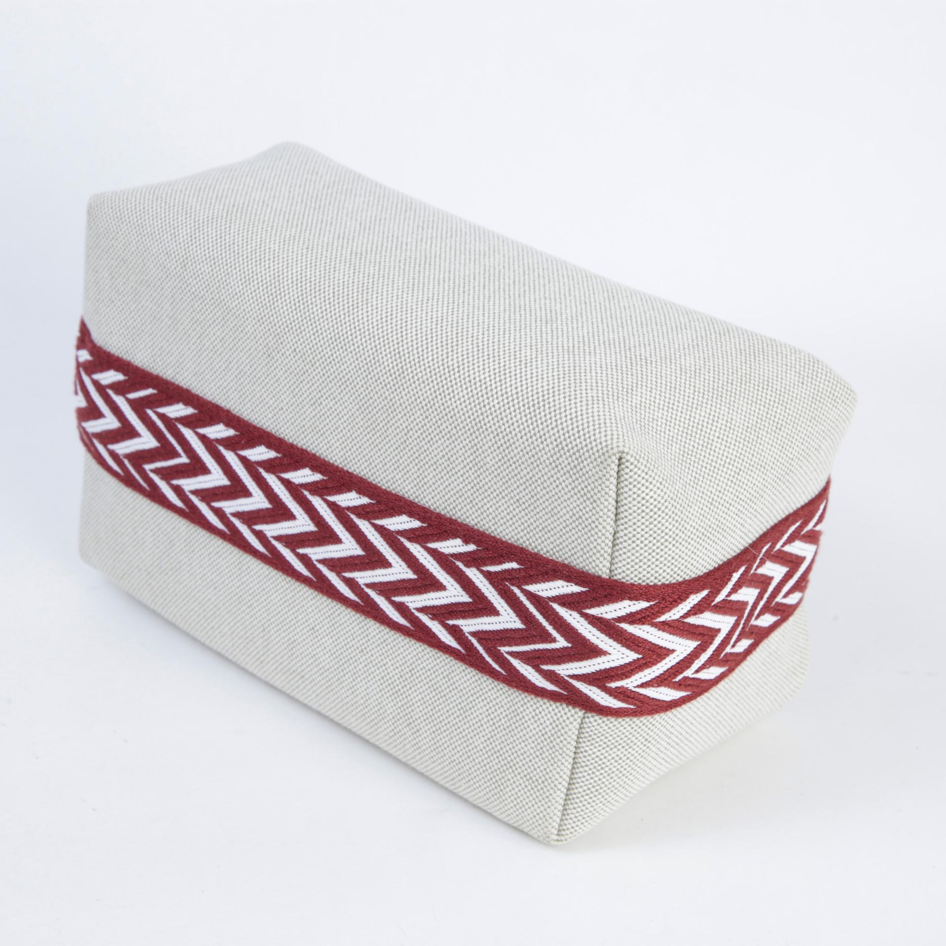 Excellent ( Rank SA ) HERMÈS Bride-a-Brac Case PM Ecru Bordeaux (57) Canvas Palladium hardware - 7